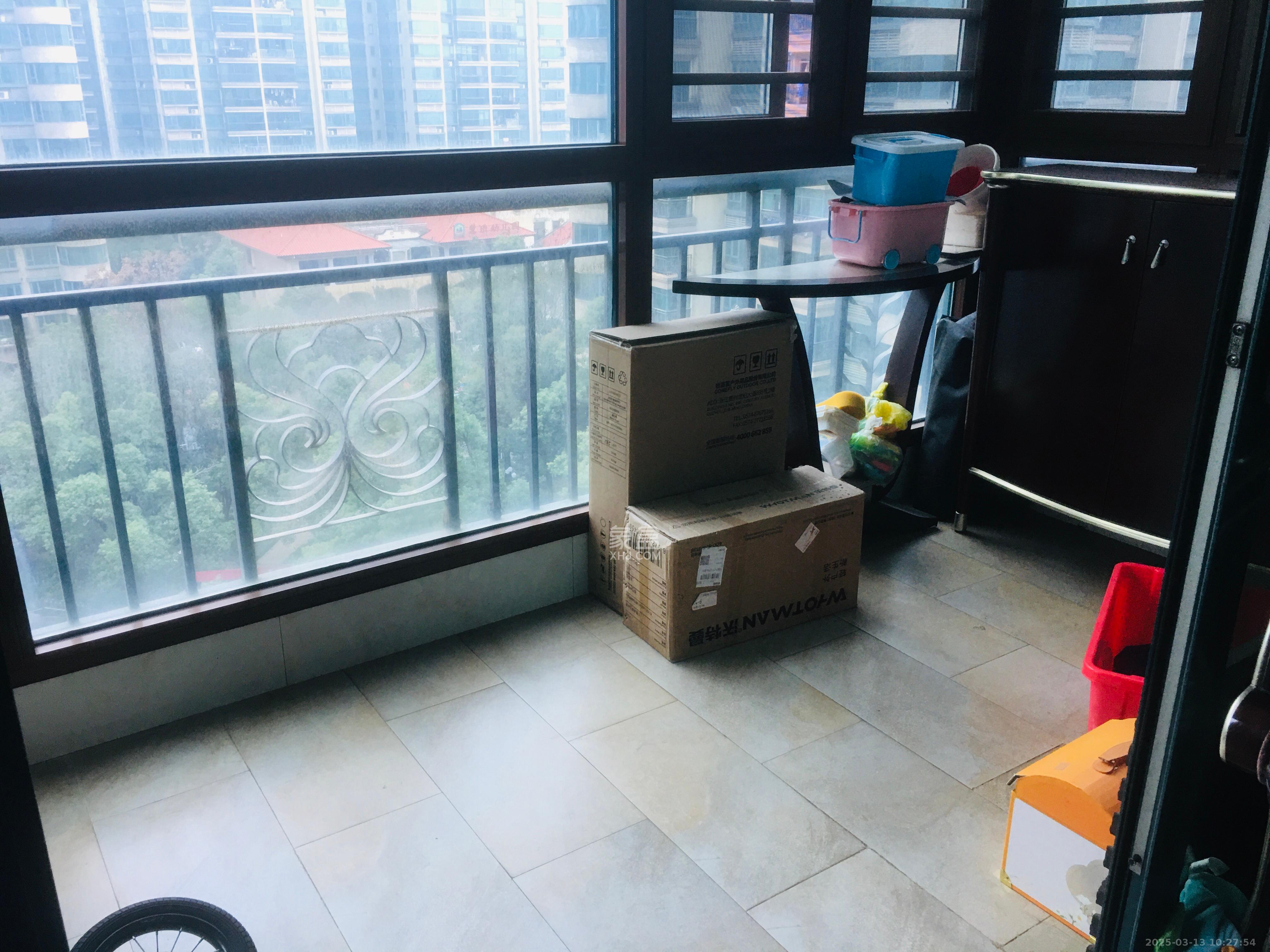 恒大名都 4室2厅1卫 3200.0元/月 恒大名都 4室2厅1卫 3200.0元/月室内图