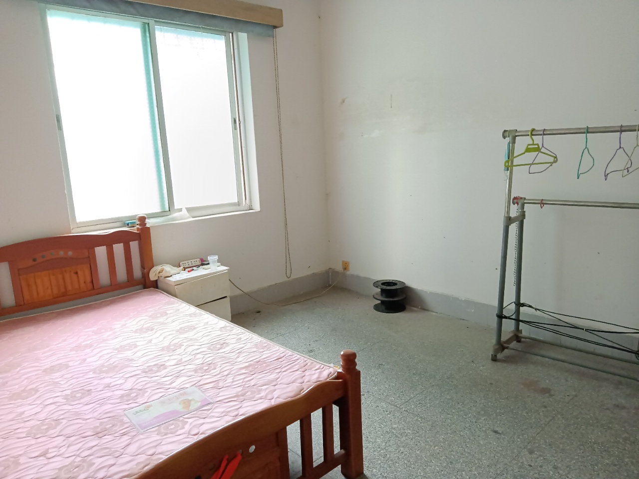 龙珠新城  1室2厅1卫    2200.0元/月室内图