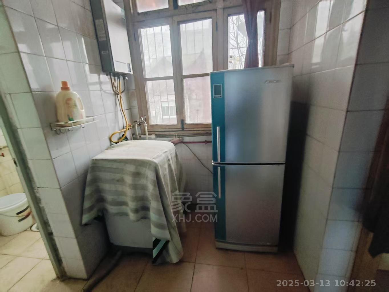 紫藤苑民主村 2室1厅1卫 600.0元/月 紫藤苑民主村 2室1厅1卫 600.0元/月室内图