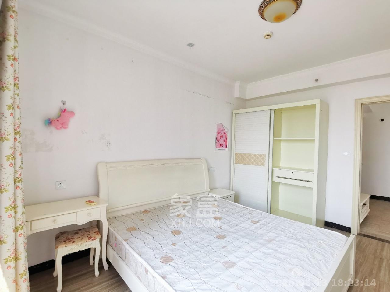 达美D6区  1室1厅1卫   1900.00元/月室内图