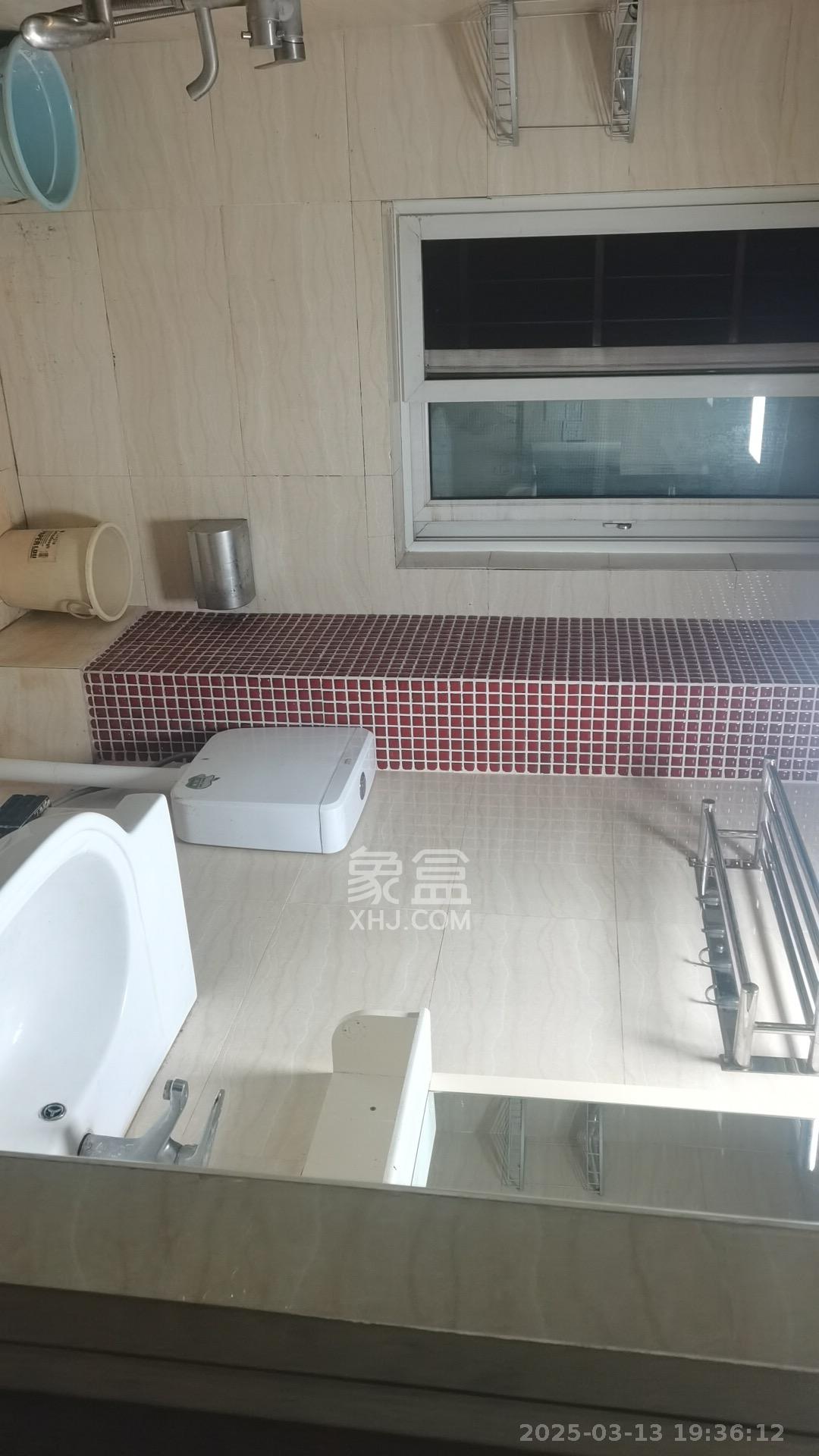 时代星城  2室2厅1卫   1500.00元/月室内图