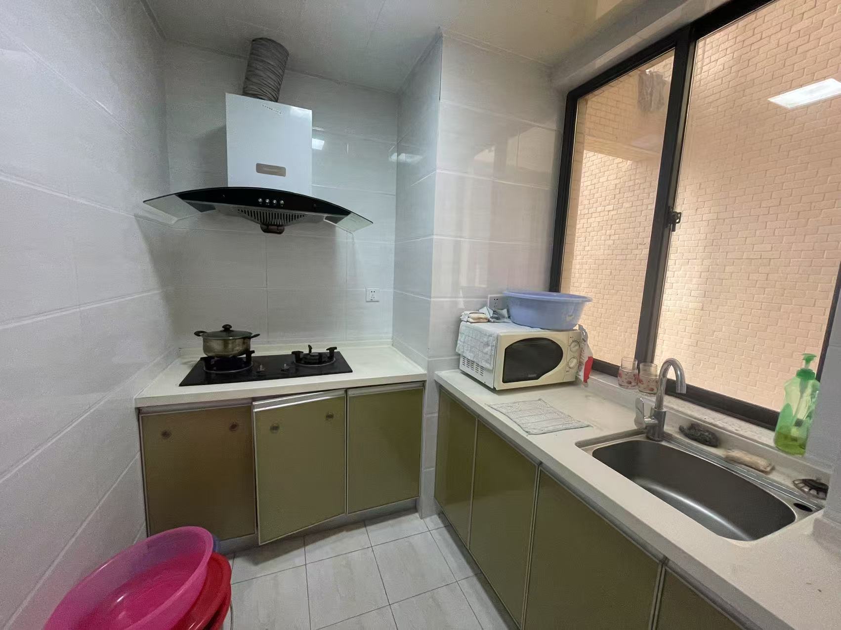 金城万花坊  3室2厅2卫    155.0万 金城万花坊  3室2厅2卫    155.0万室内图