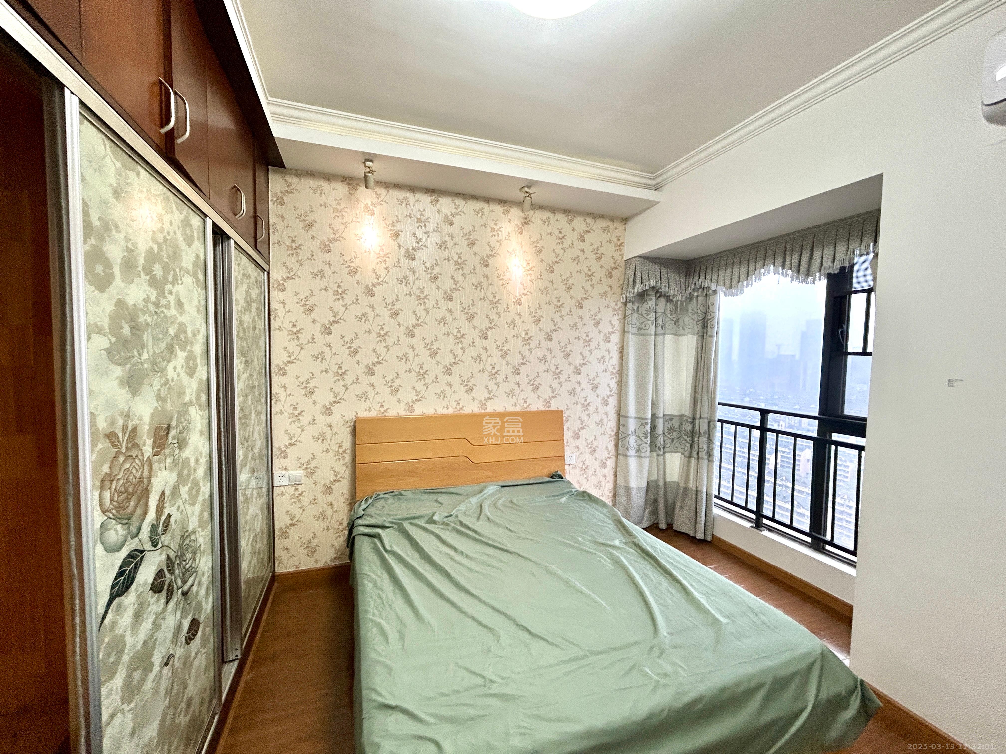 湘域熙岸  3室1厅1卫   3800.00元/月室内图