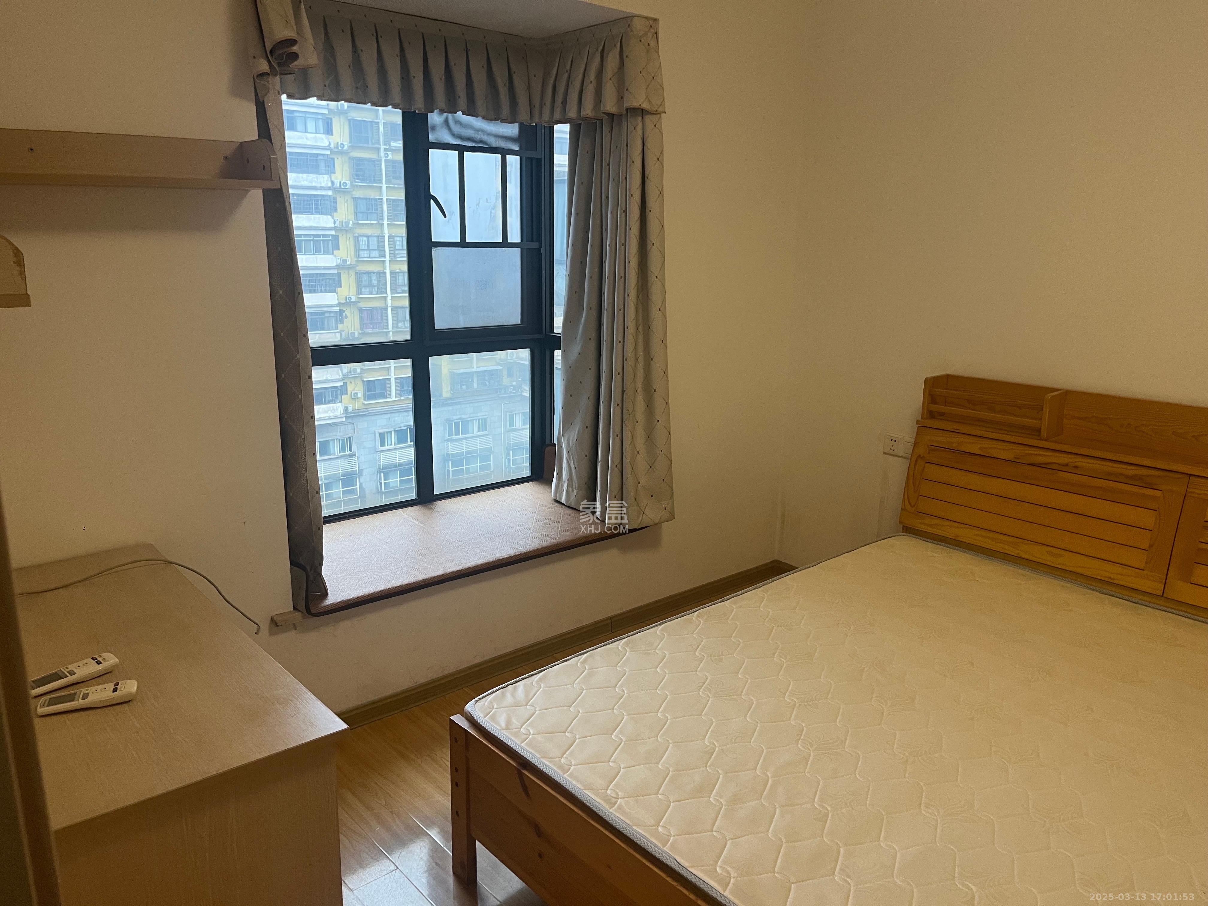 万芙锦城 2室1厅1卫 2000.0元/月 万芙锦城 2室1厅1卫 2000.0元/月室内图