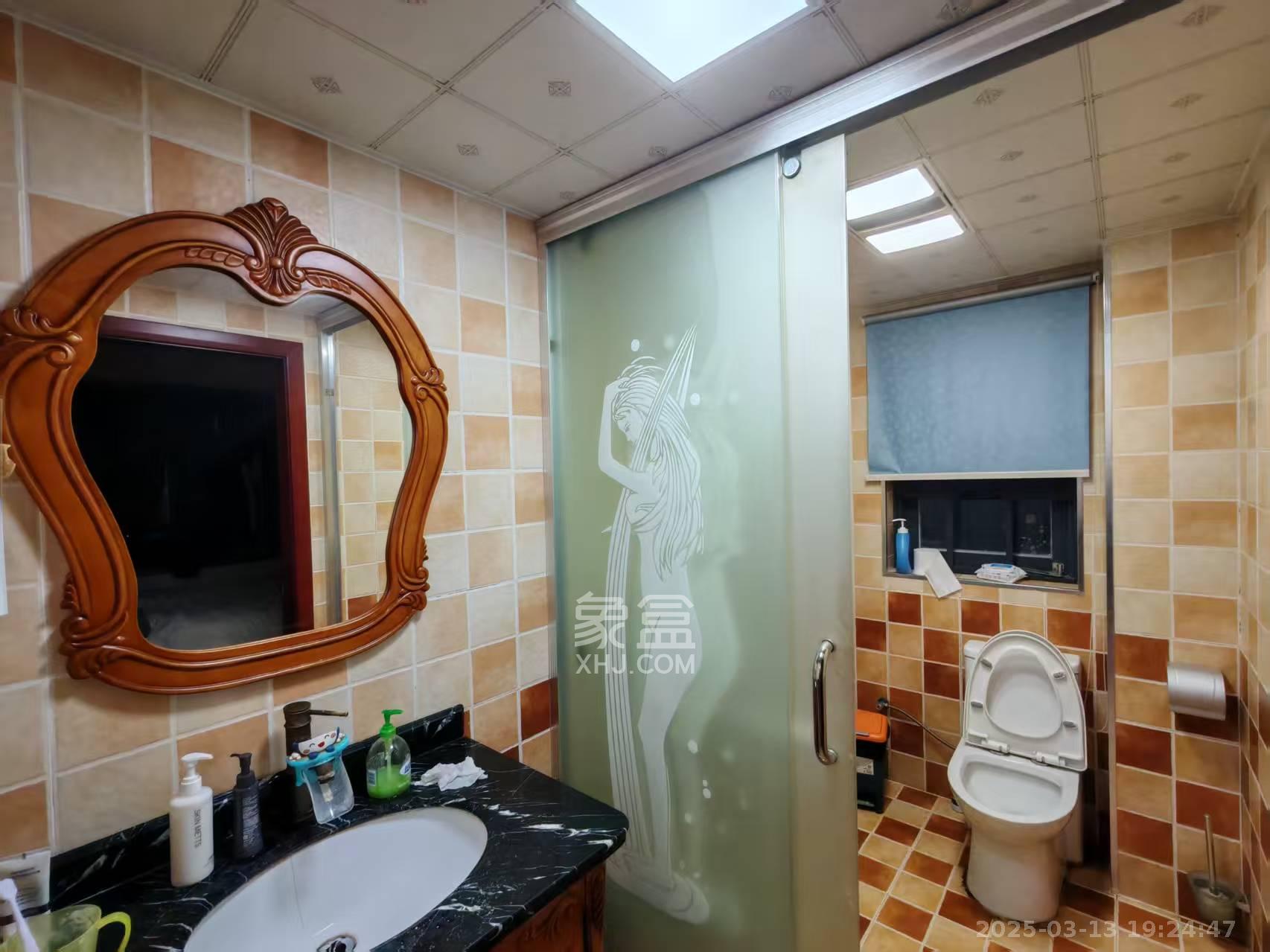 中交中央公园D4区 3室1厅1卫 2800.0元/月 中交中央公园D4区 3室1厅1卫 2800.0元/月室内图