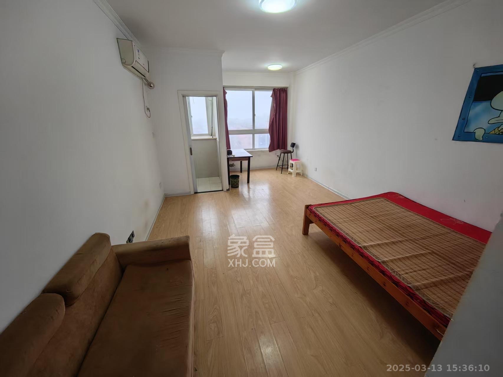 月亮湾草莓街区一、二期 1室1厅0卫 1000.0元/月 月亮湾草莓街区一、二期 1室1厅0卫 1000.0元/月室内图