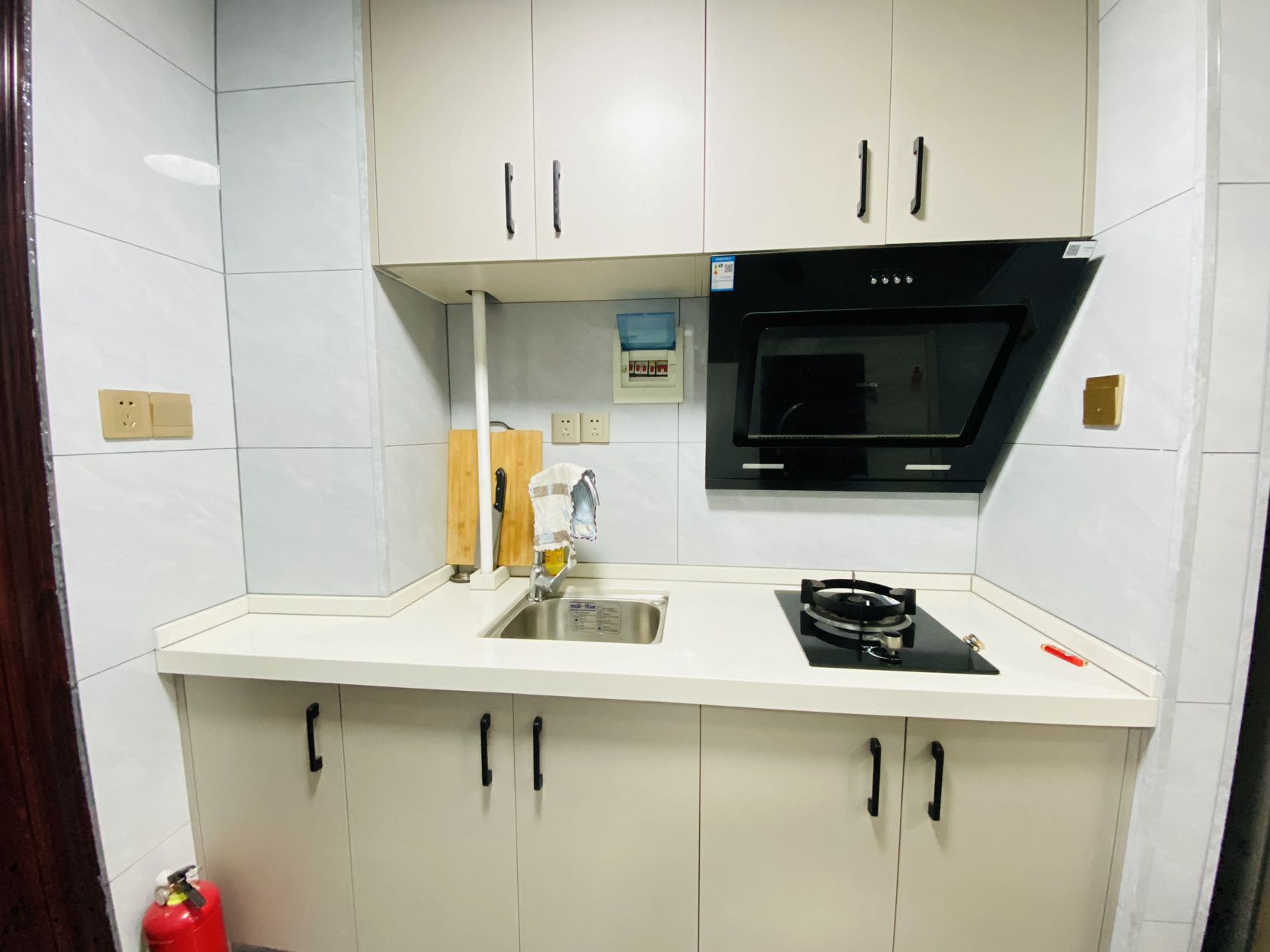 康城上品  1室1厅1卫   850.00元/月室内图