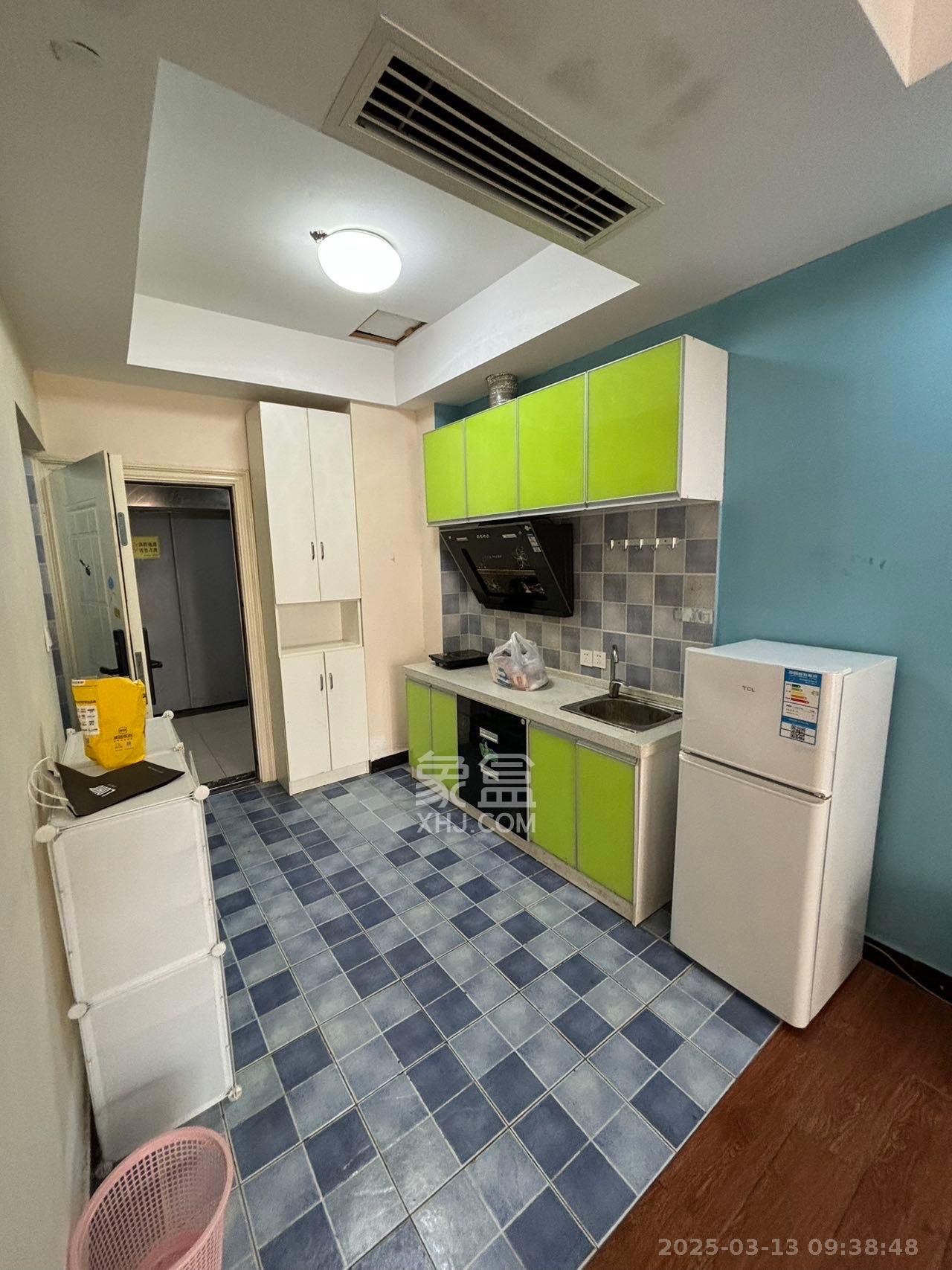 御溪国际 1室1厅1卫 1600.0元/月 御溪国际 1室1厅1卫 1600.0元/月室内图