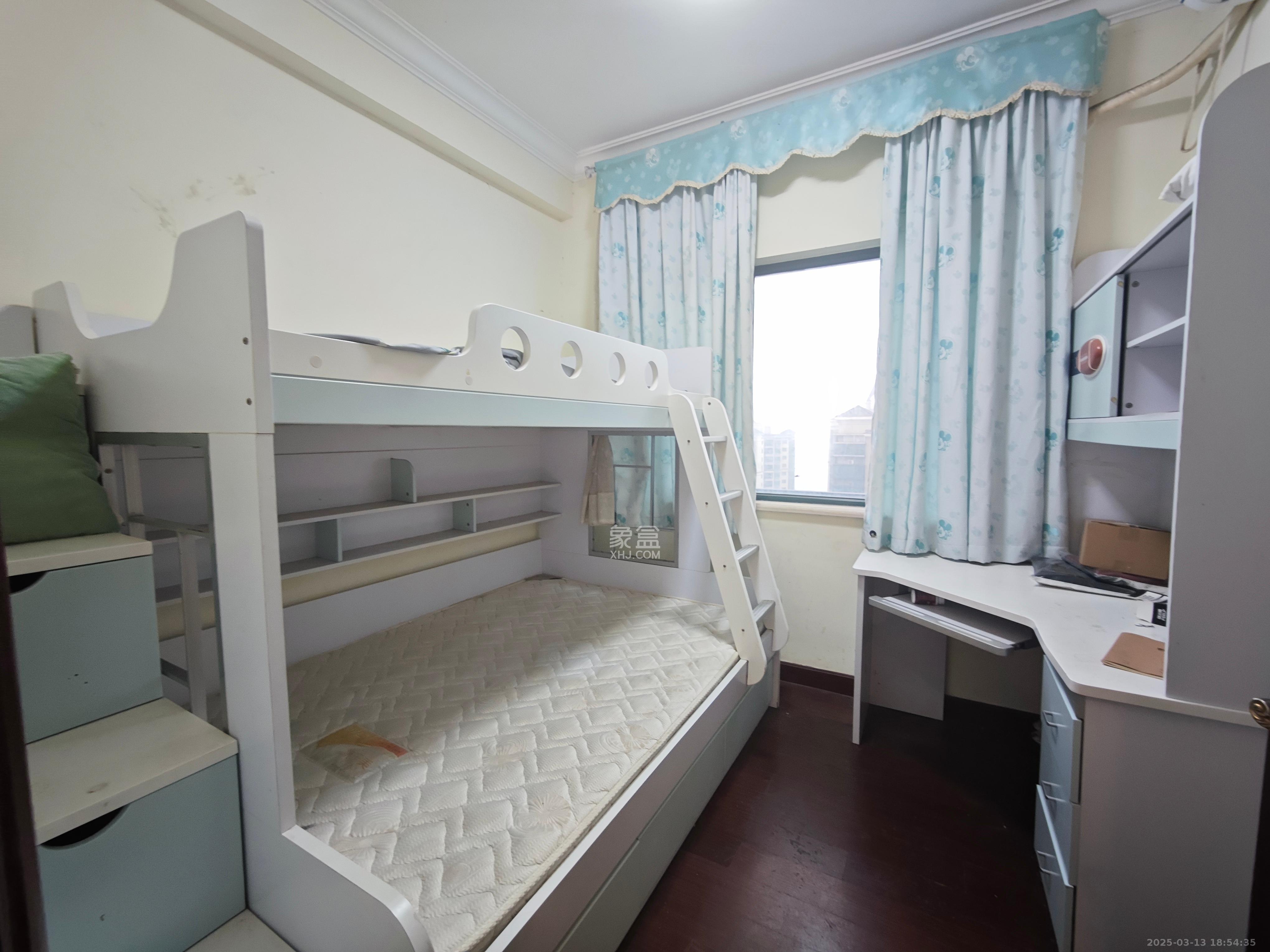 恒大翡翠华庭 3室2厅1卫 1980.0元/月 恒大翡翠华庭 3室2厅1卫 1980.0元/月室内图