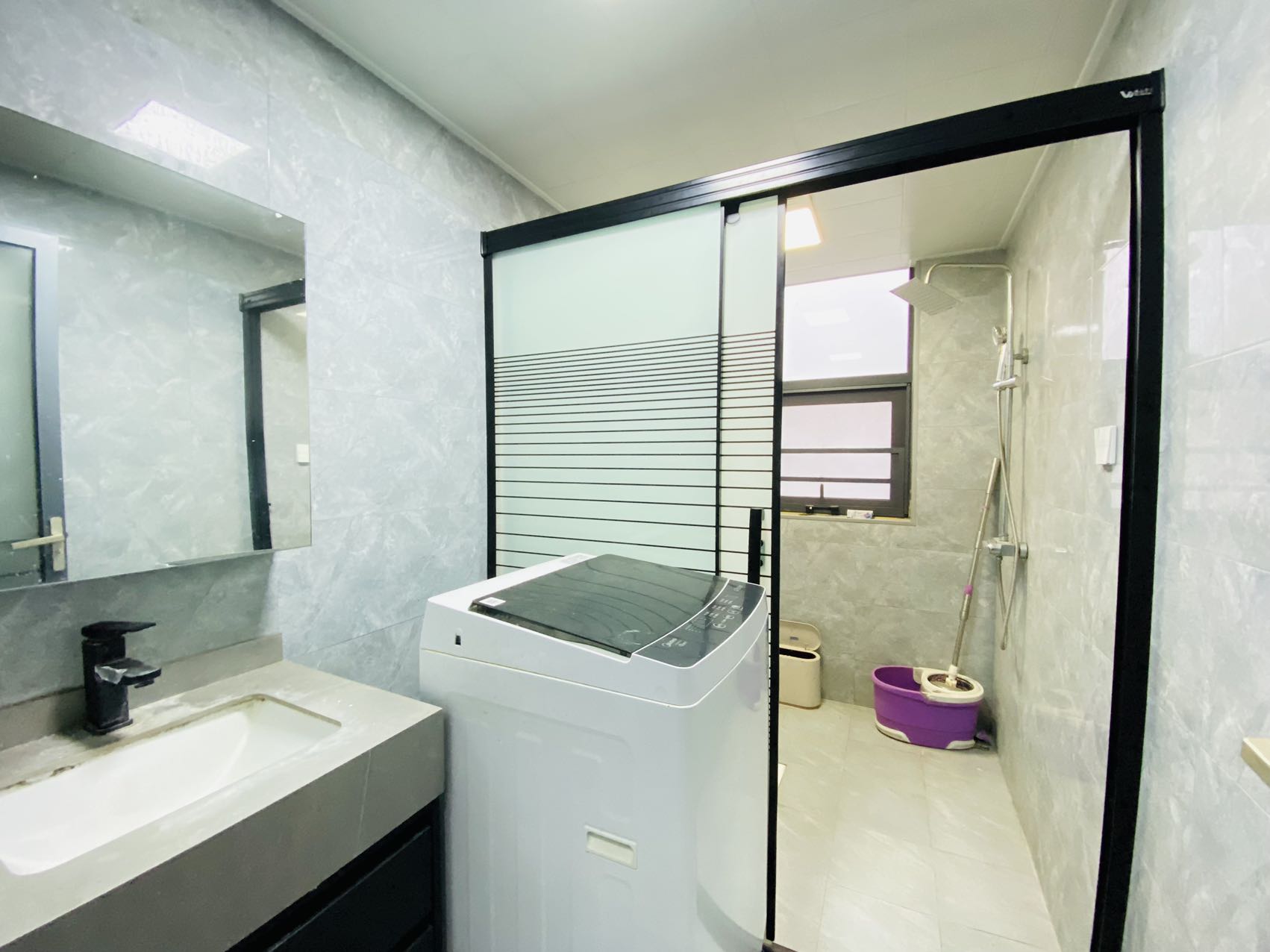 梓湖明珠  3室2厅2卫    1800.0元/月 梓湖明珠  3室2厅2卫    1800.0元/月室内图