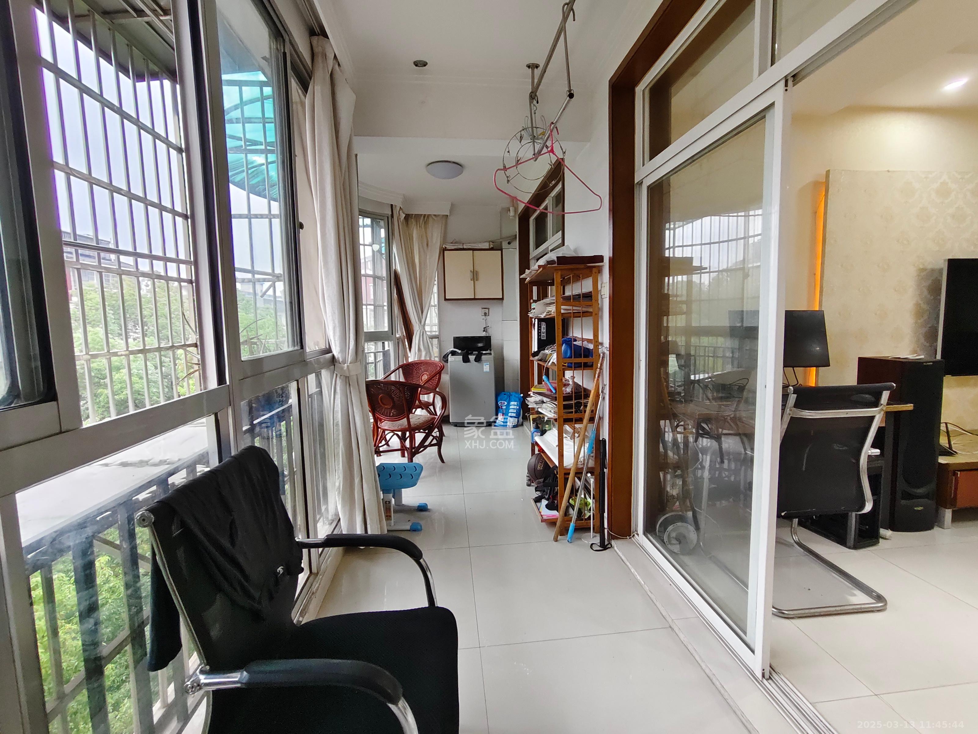 中星苑 4室2厅2卫 3200.0元/月 中星苑 4室2厅2卫 3200.0元/月室内图