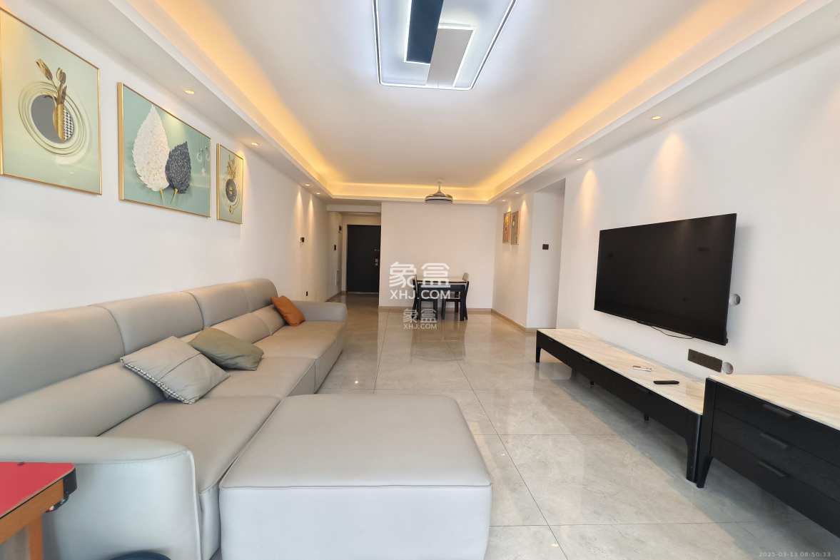 臻园  3室2厅2卫    3500.0元/月 臻园  3室2厅2卫    3500.0元/月室内图