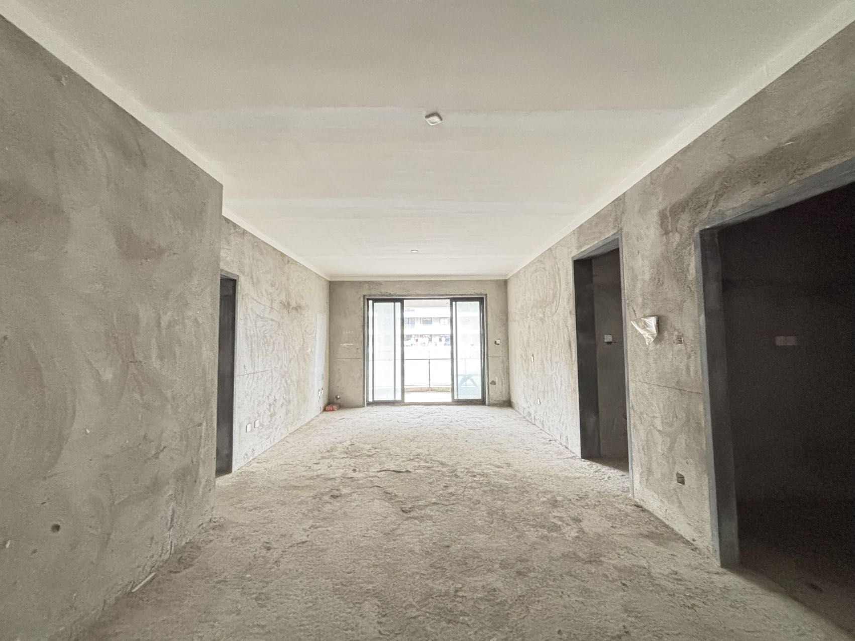 绿地海长流二期 4室2厅2卫 185.0万 绿地海长流二期 4室2厅2卫 185.0万室内图