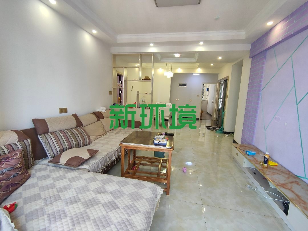 山水印象 3室2厅2卫 2000.0元/月 山水印象 3室2厅2卫 2000.0元/月室内图