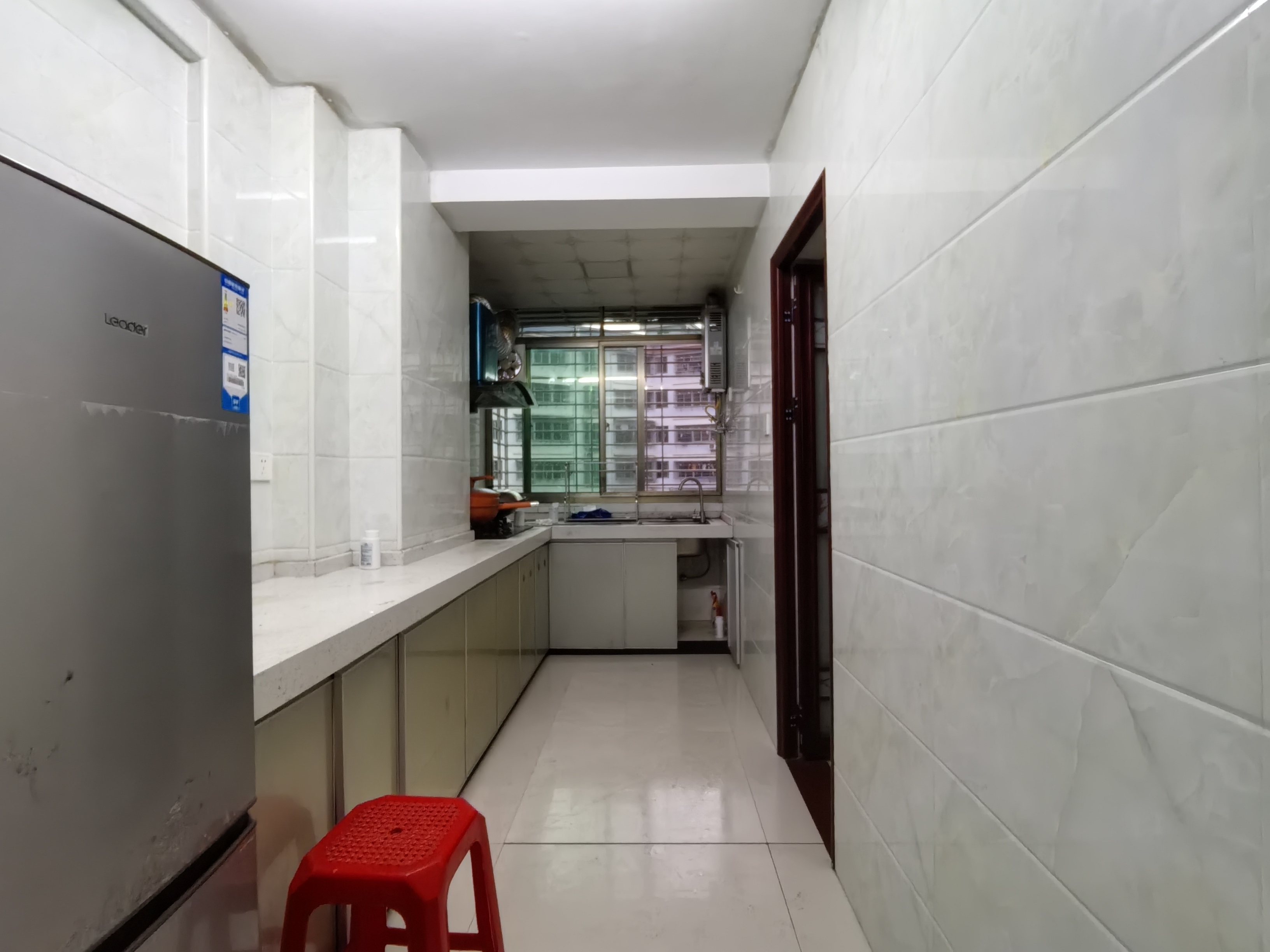 椰化苑 2室1厅1卫 2000.0元/月 椰化苑 2室1厅1卫 2000.0元/月室内图