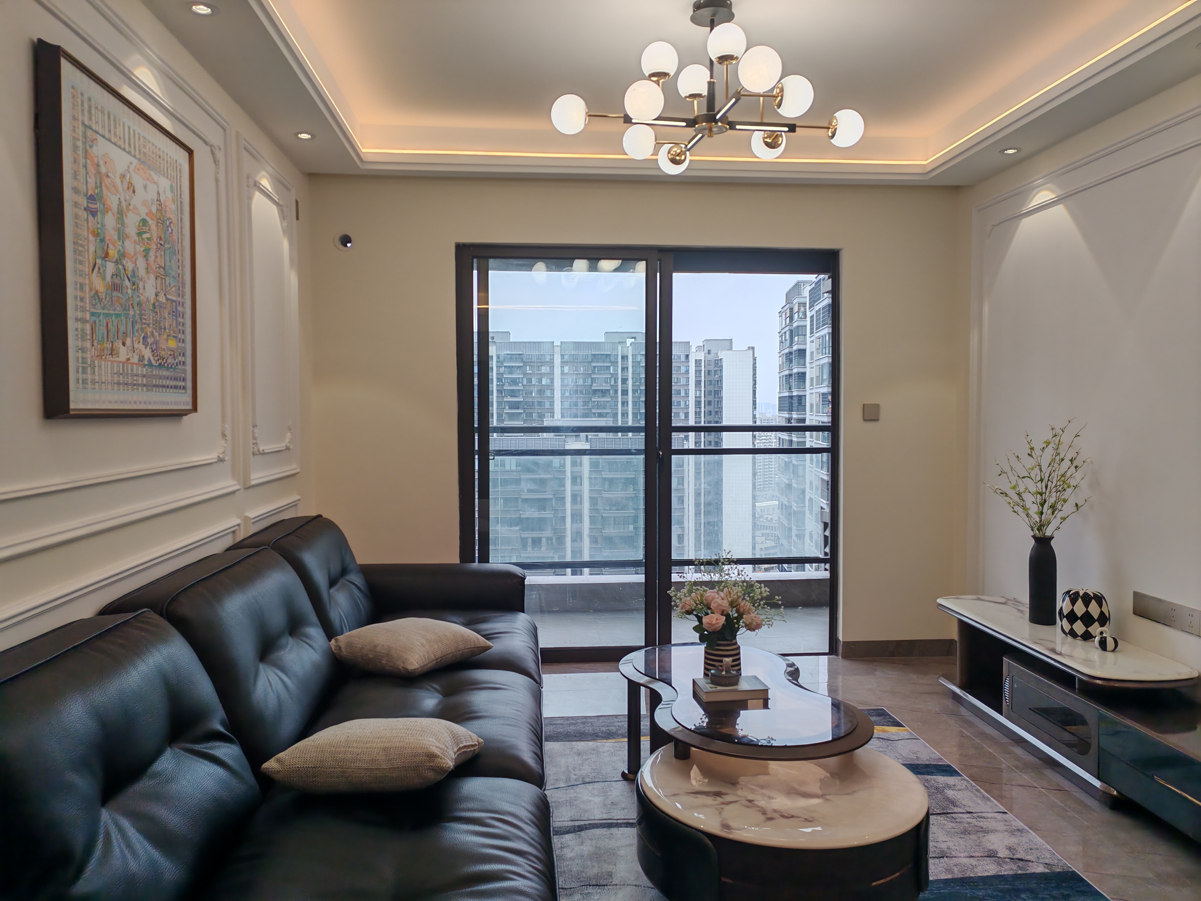 坡博家园三区 3室2厅1卫 135.0万 坡博家园三区 3室2厅1卫 135.0万客厅