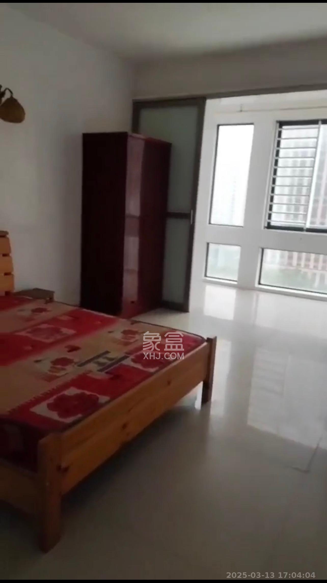 芙蓉蓉苑  1室1厅1卫    2600.0元/月 芙蓉蓉苑  1室1厅1卫    2600.0元/月室内图