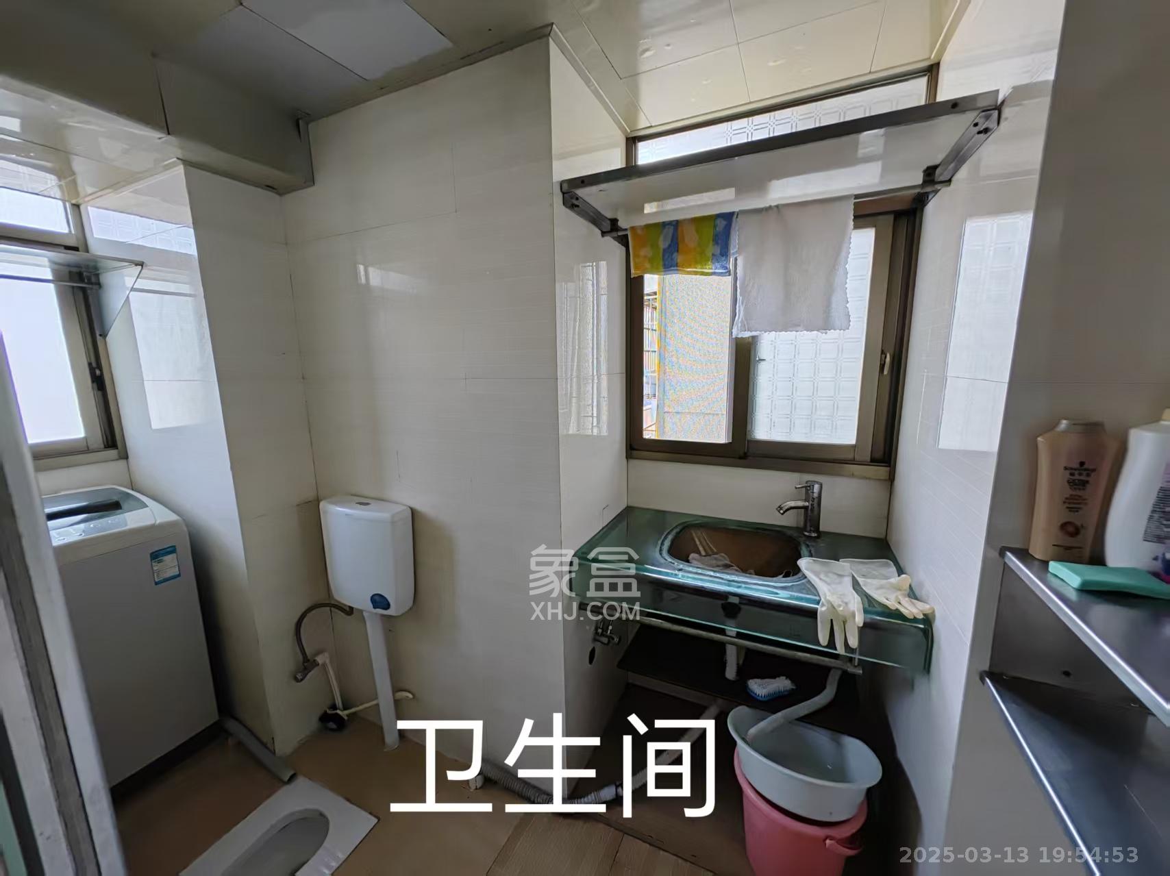 长坡社区 2室2厅1卫 1700.0元/月 长坡社区 2室2厅1卫 1700.0元/月室内图