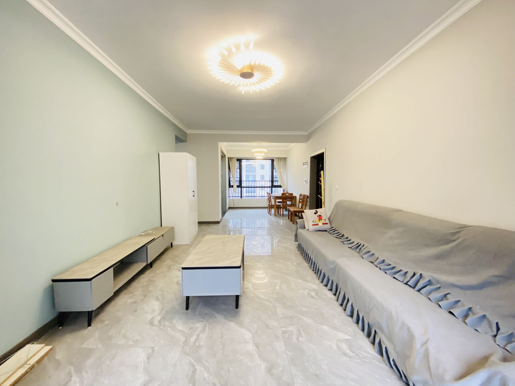 梓湖明珠  3室2厅2卫    1800.0元/月 梓湖明珠  3室2厅2卫    1800.0元/月室内图