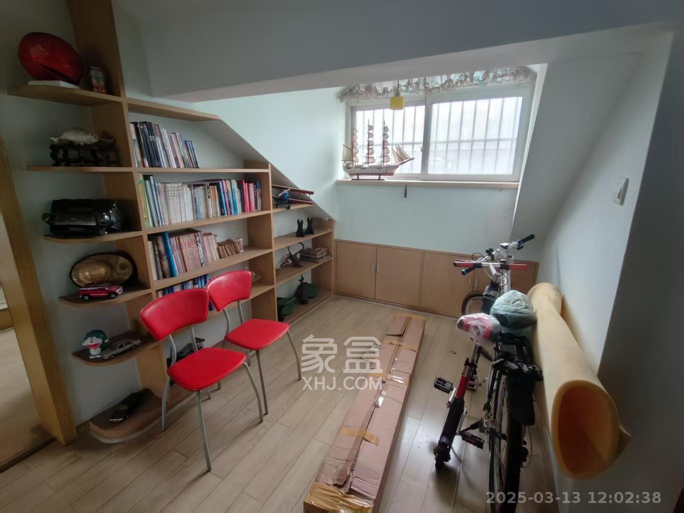 紫薇苑  5室2厅2卫   2400.00元/月室内图