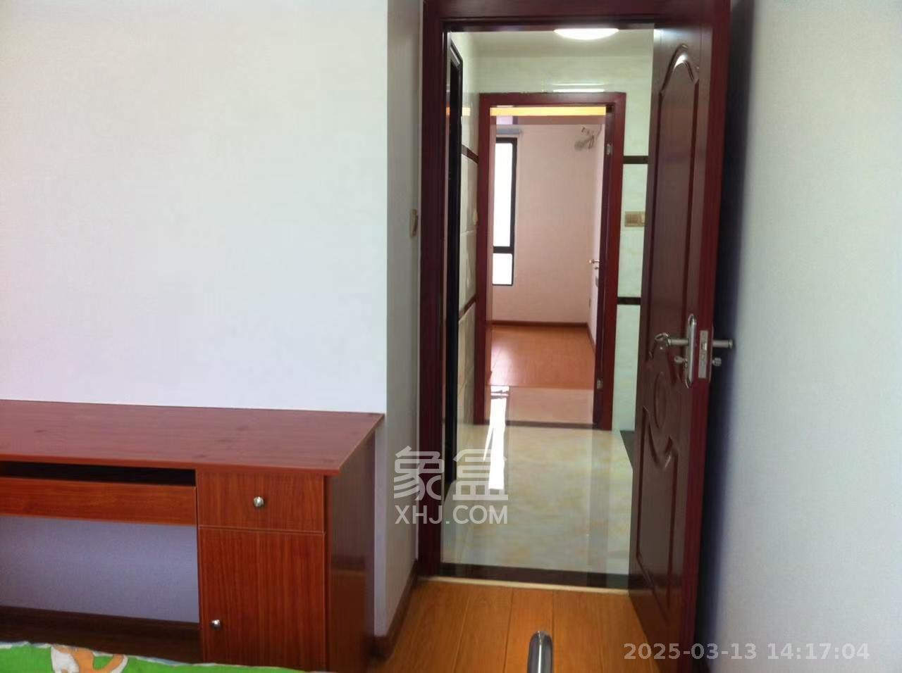旭辉御府  3室2厅2卫   2800.00元/月室内图