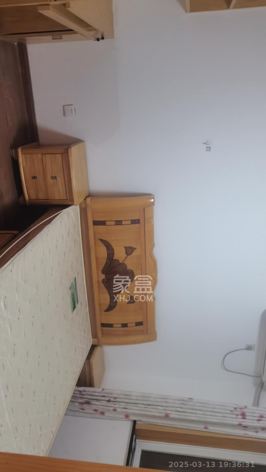 时代星城  2室2厅1卫    1500.0元/月 时代星城  2室2厅1卫    1500.0元/月室内图