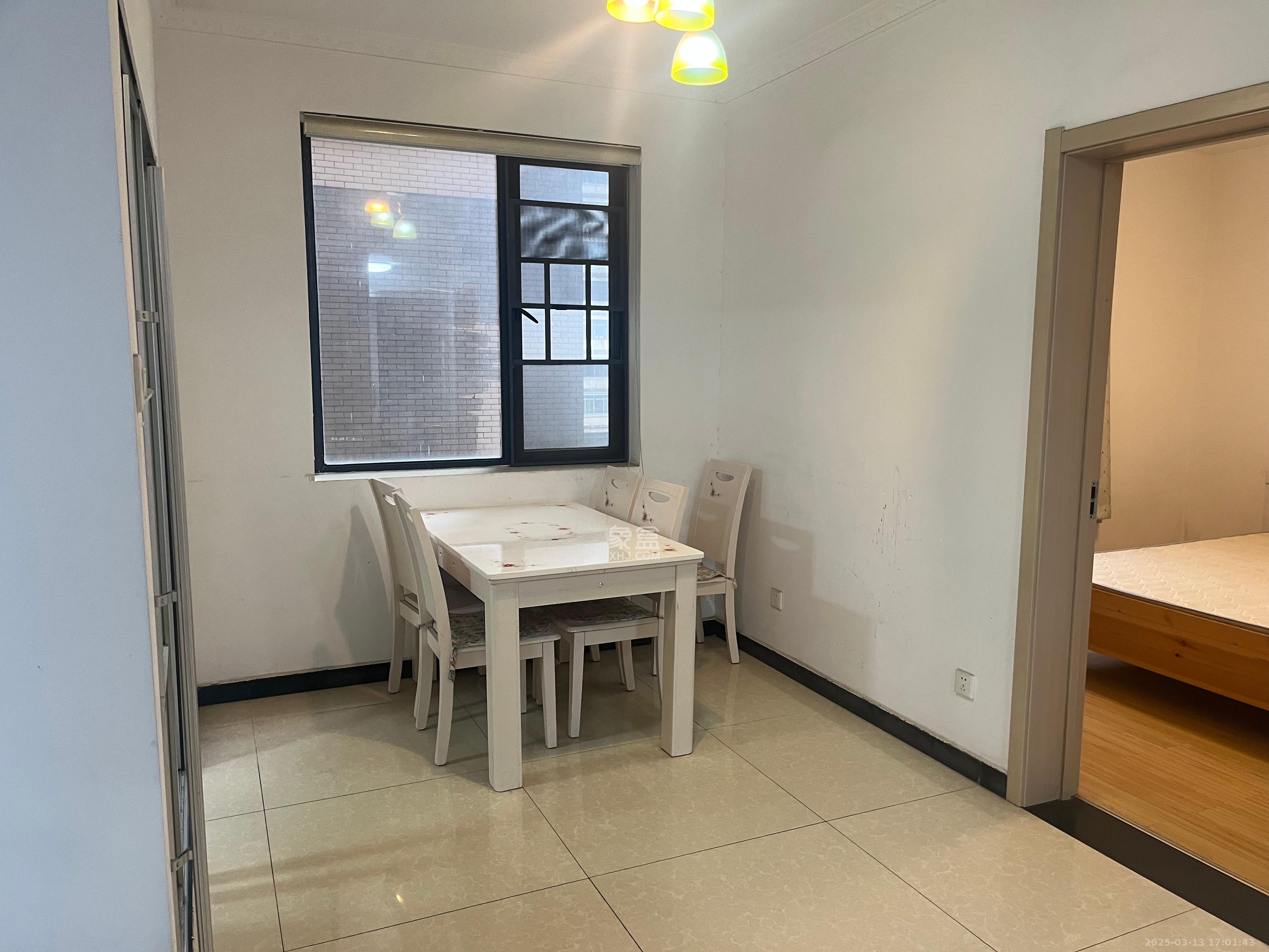 万芙锦城 2室1厅1卫 2000.0元/月 万芙锦城 2室1厅1卫 2000.0元/月室内图