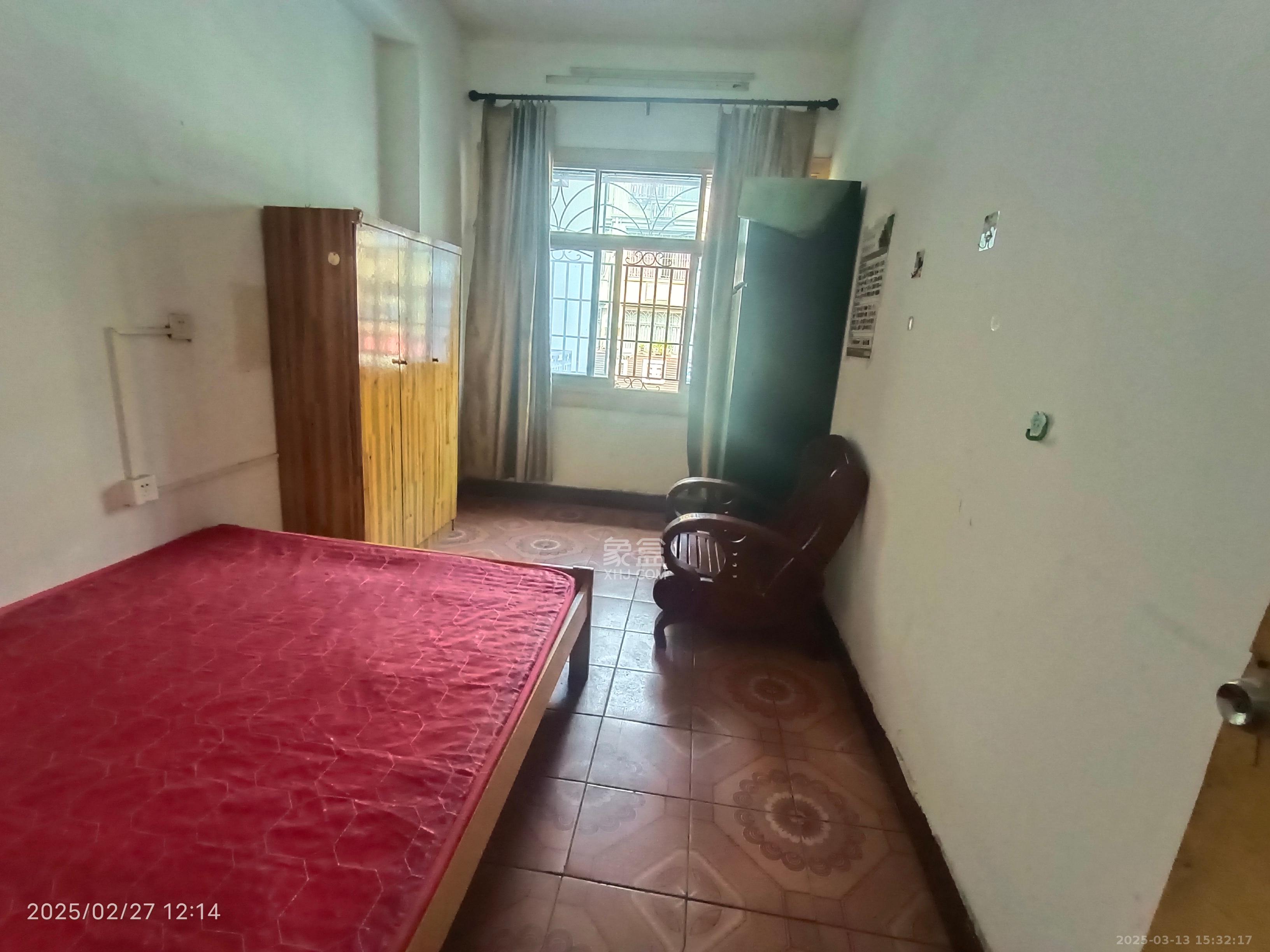 星沙四区 2室2厅1卫 1000.0元/月 星沙四区 2室2厅1卫 1000.0元/月室内图