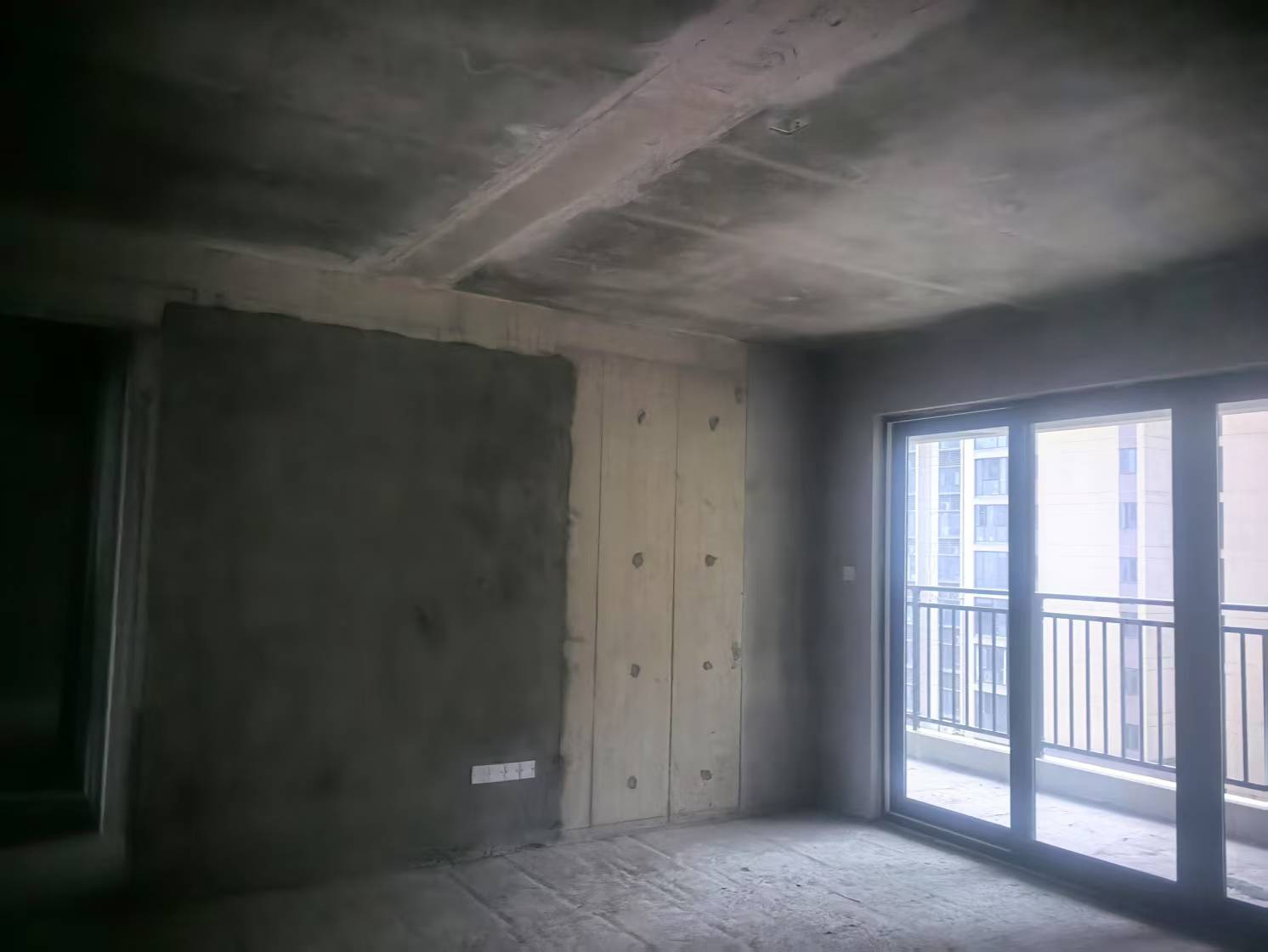 碧桂园华府(碧桂园五期)  4室2厅2卫    61.8万 碧桂园华府(碧桂园五期)  4室2厅2卫    61.8万室内图