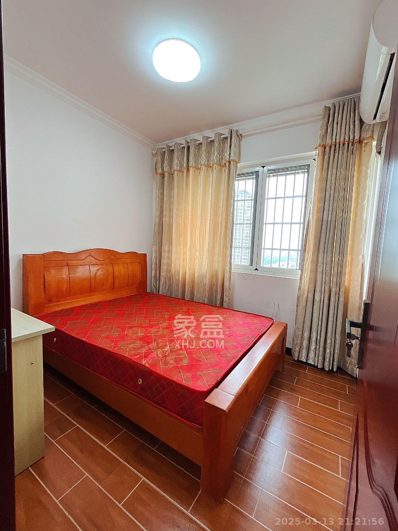 桥头家苑一期 3室2厅1卫 1700.0元/月 桥头家苑一期 3室2厅1卫 1700.0元/月室内图