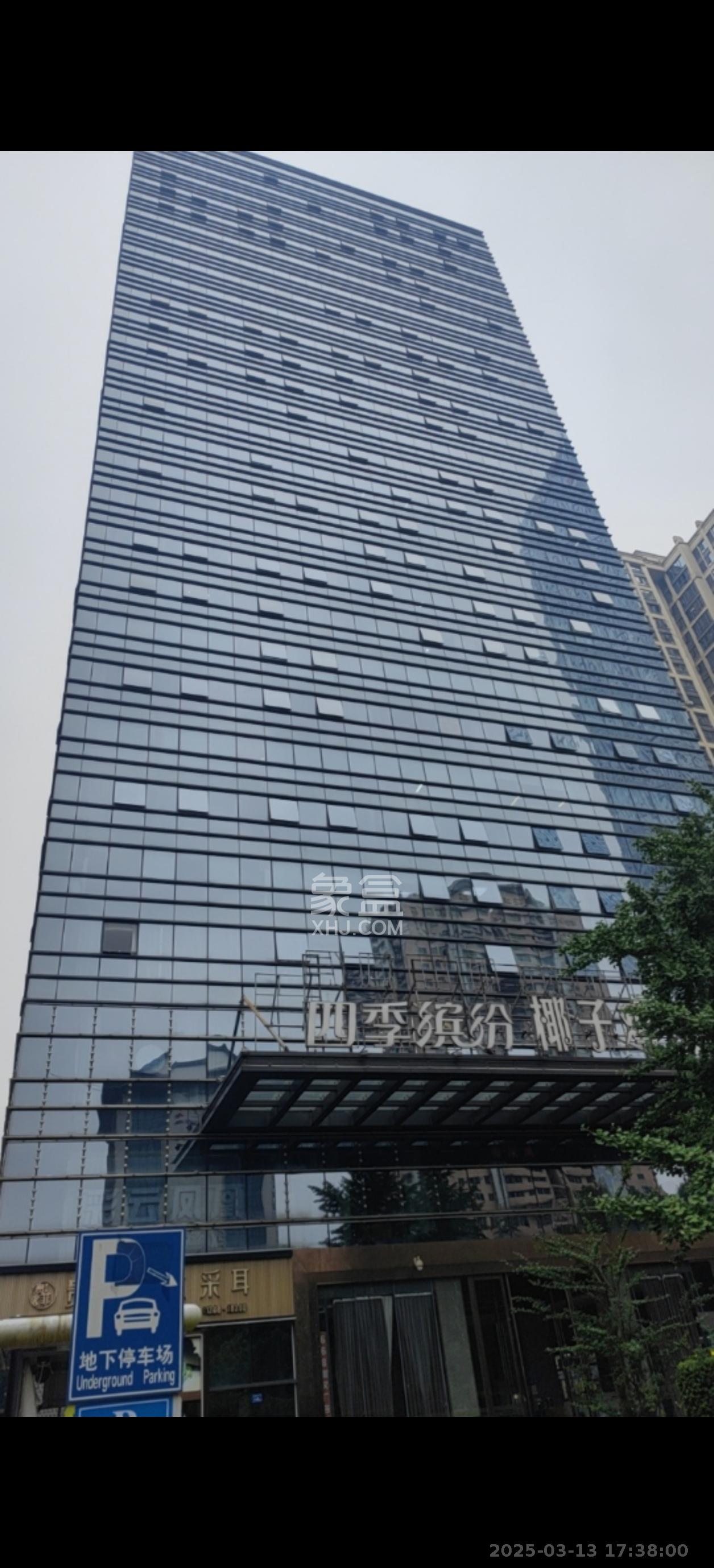 天健壹平方英里（天健芙蓉盛世二期）   368.0㎡     18000.00元/月室内图