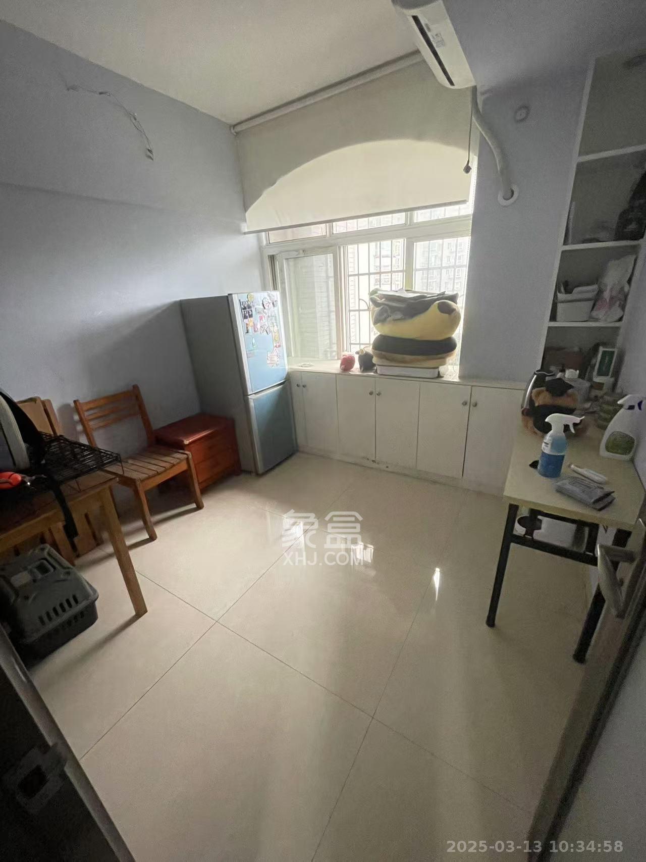 月湖兰庭 2室1厅1卫 1500.0元/月 月湖兰庭 2室1厅1卫 1500.0元/月室内图