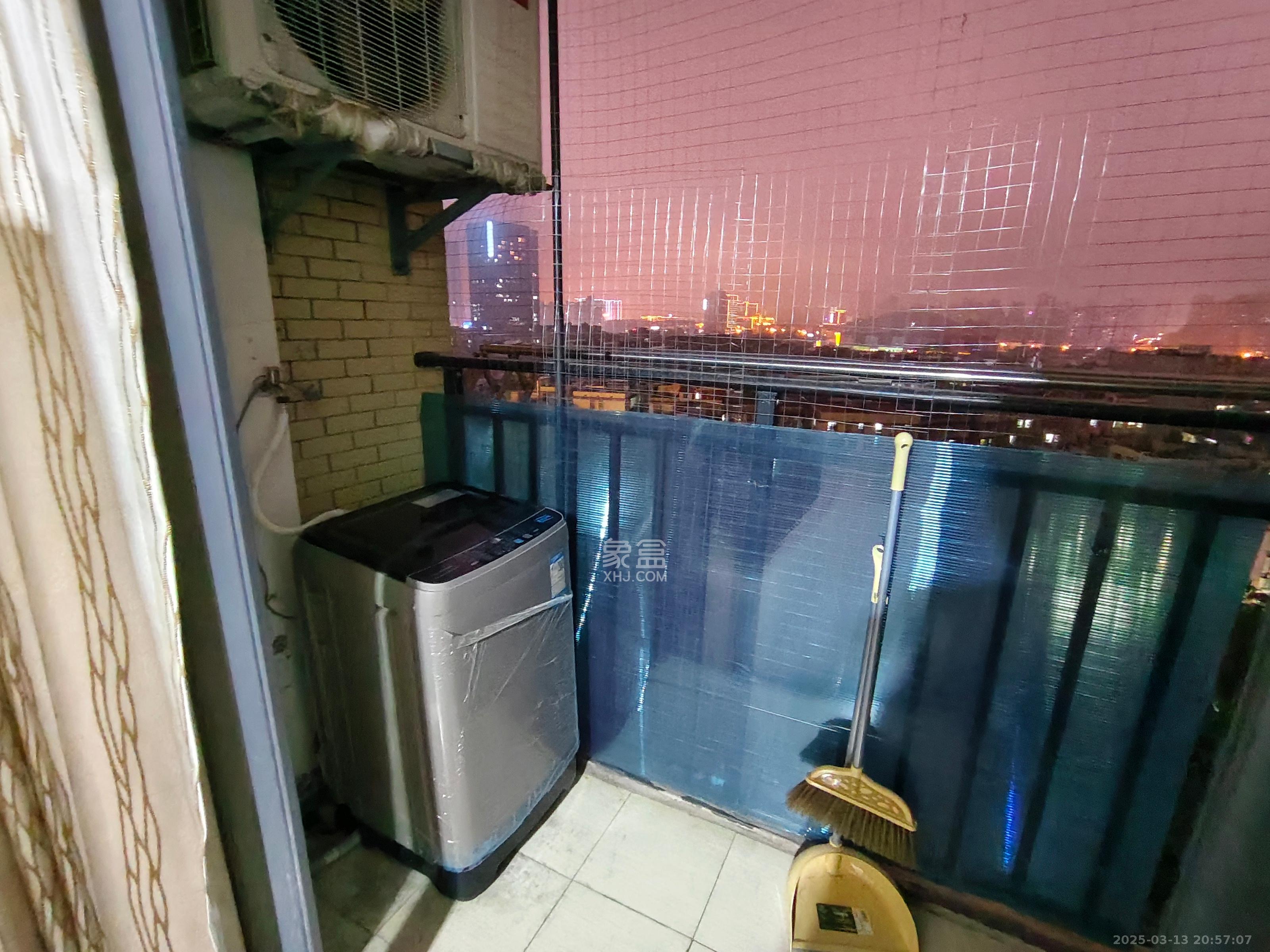 西铁馨寓(西铁领寓) 2室1厅1卫 1600.0元/月 西铁馨寓(西铁领寓) 2室1厅1卫 1600.0元/月室内图