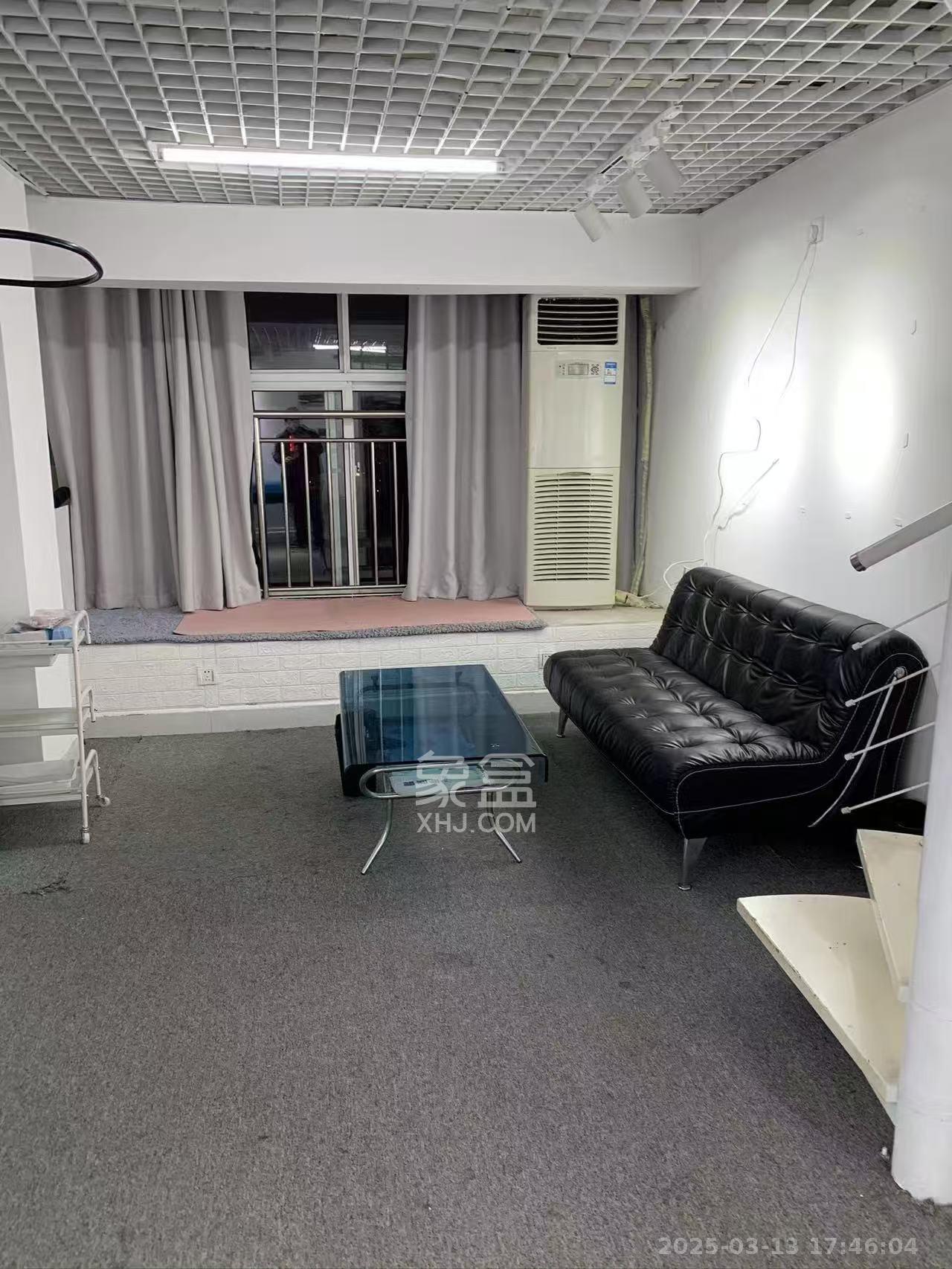金色loft（鑫秋大厦）  2室2厅1卫   1500.00元/月室内图