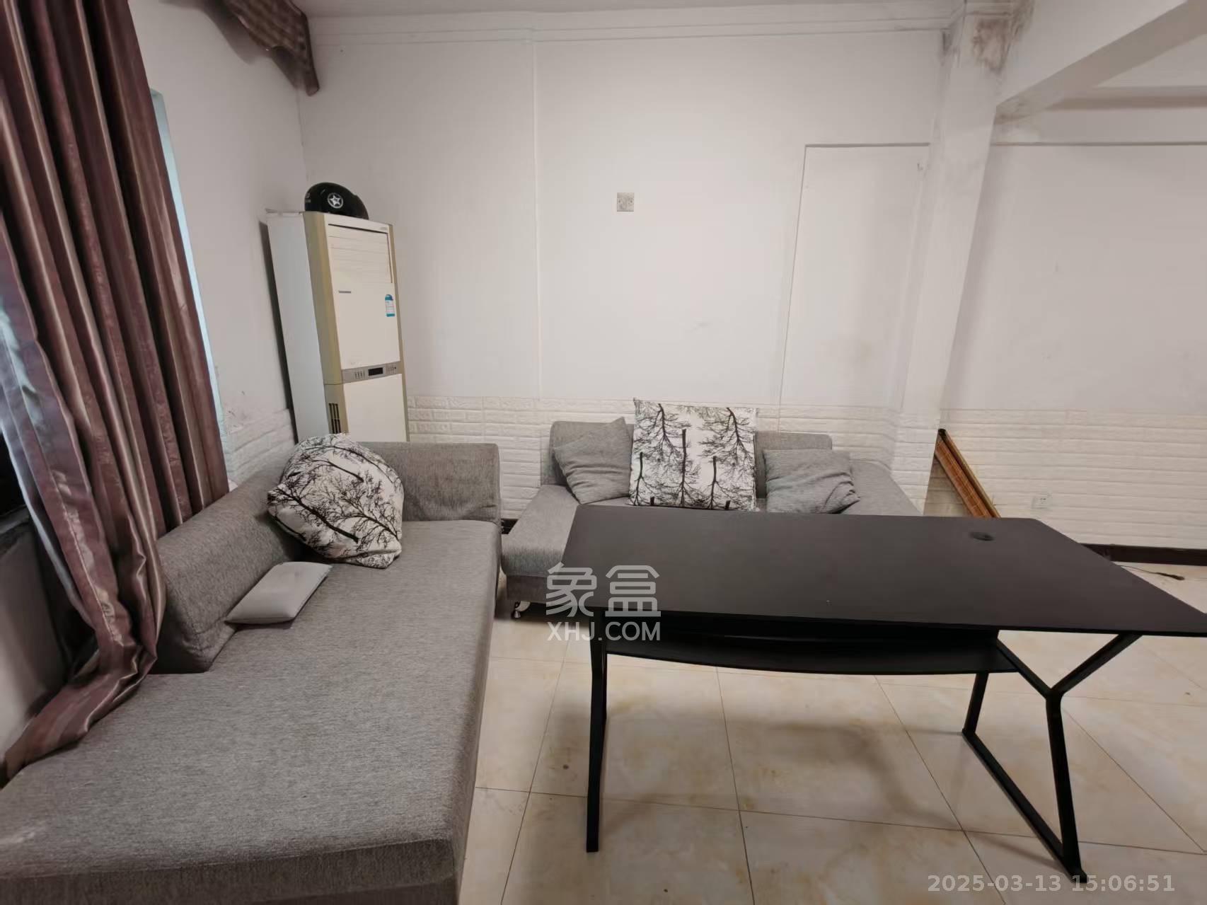 兰卡威国际 1室1厅1卫 1600.0元/月 兰卡威国际 1室1厅1卫 1600.0元/月室内图