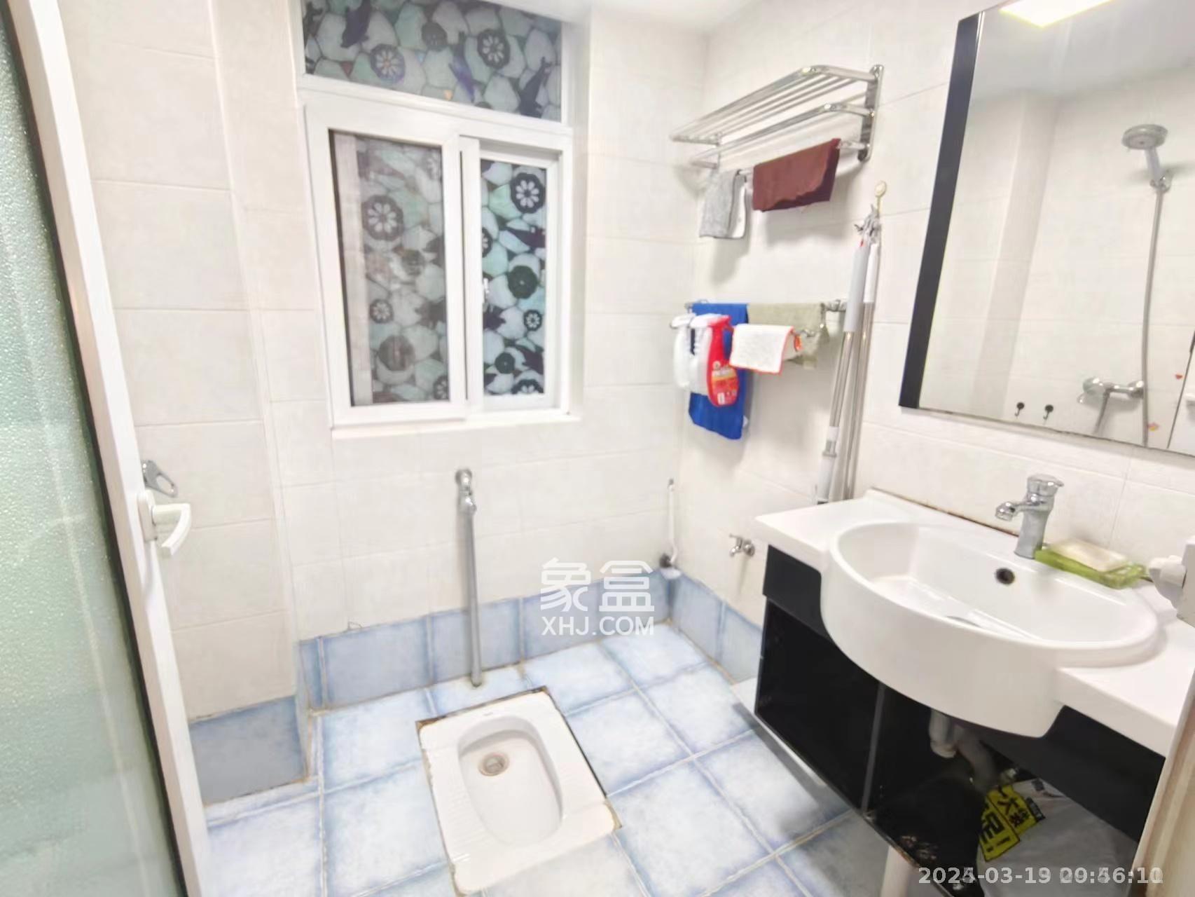 活力康城 2室2厅1卫 2700.0元/月 活力康城 2室2厅1卫 2700.0元/月室内图