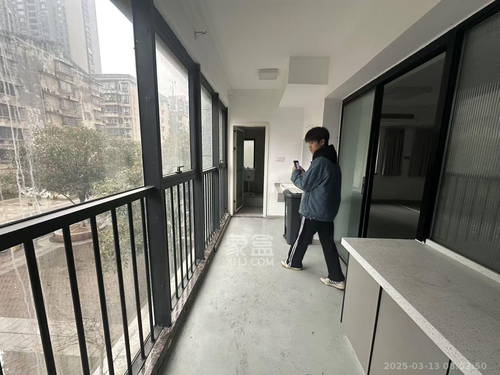 东塘瑞府 1室1厅1卫 12000.0元/月 东塘瑞府 1室1厅1卫 12000.0元/月室内图