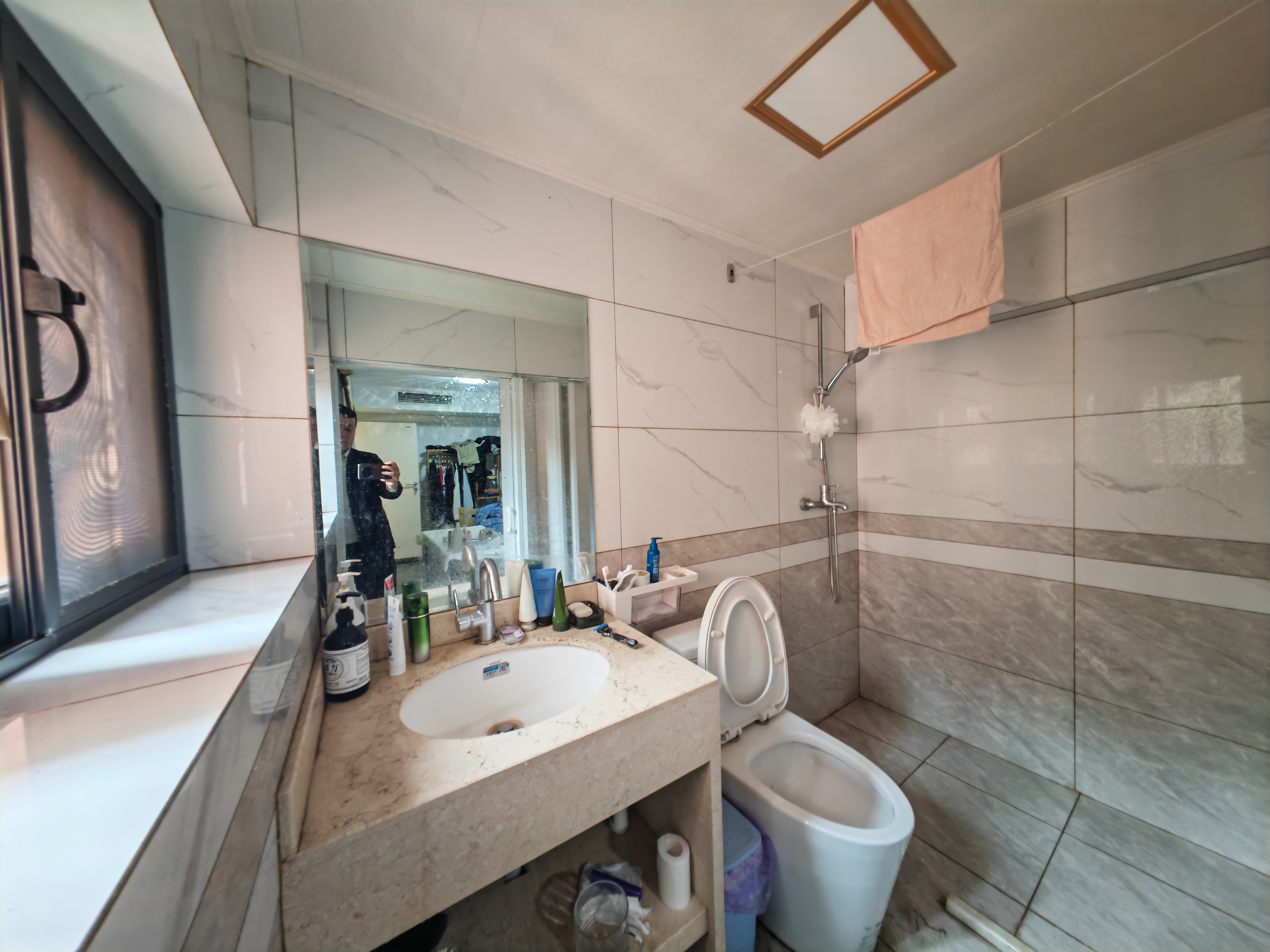 宝阳花园 4室3厅4卫 150.0万 宝阳花园 4室3厅4卫 150.0万室内图