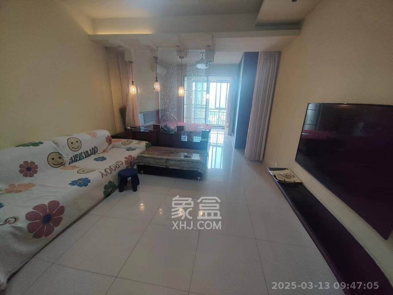 天心华庭  1室1厅1卫    2000.0元/月 天心华庭  1室1厅1卫    2000.0元/月室内图1