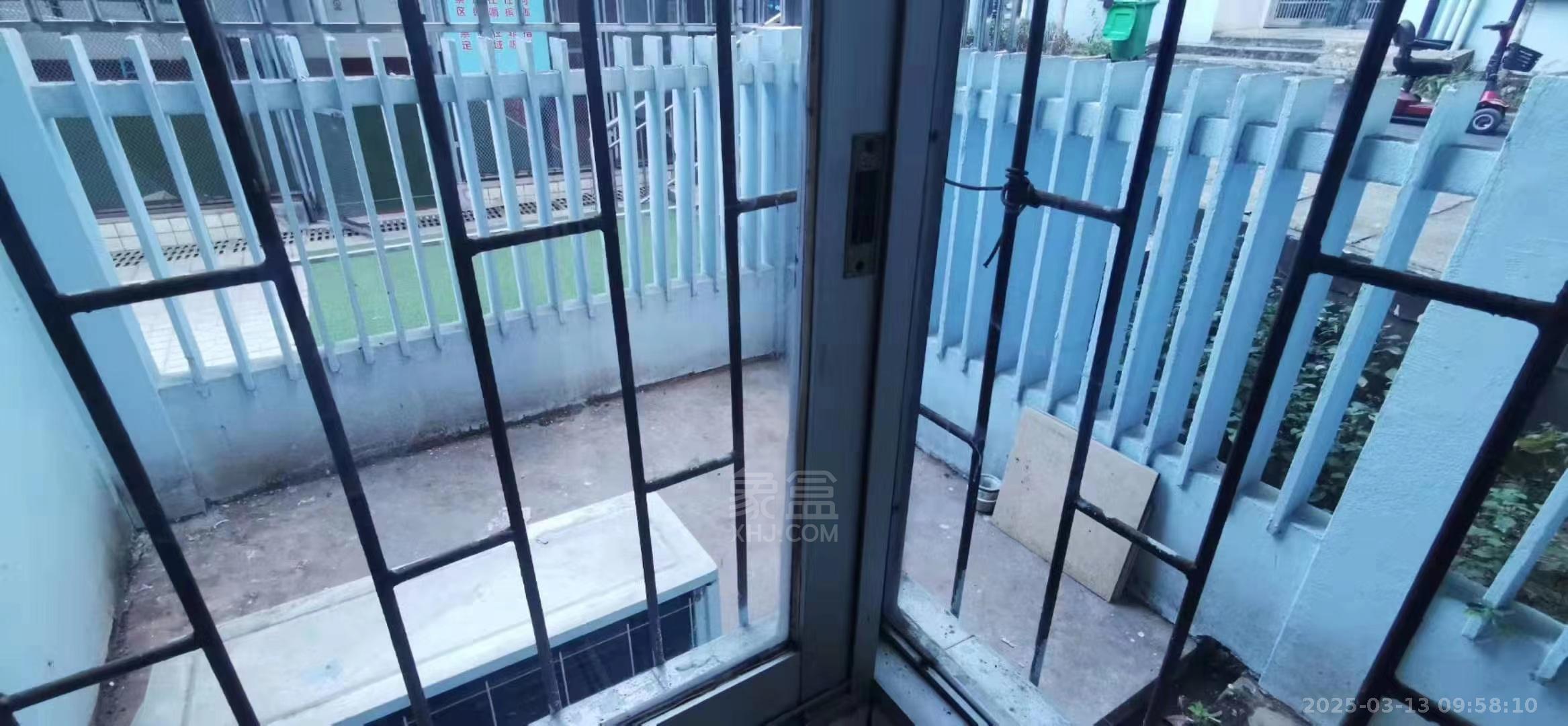 新民二村 2室1厅1卫 900.0元/月 新民二村 2室1厅1卫 900.0元/月室内图