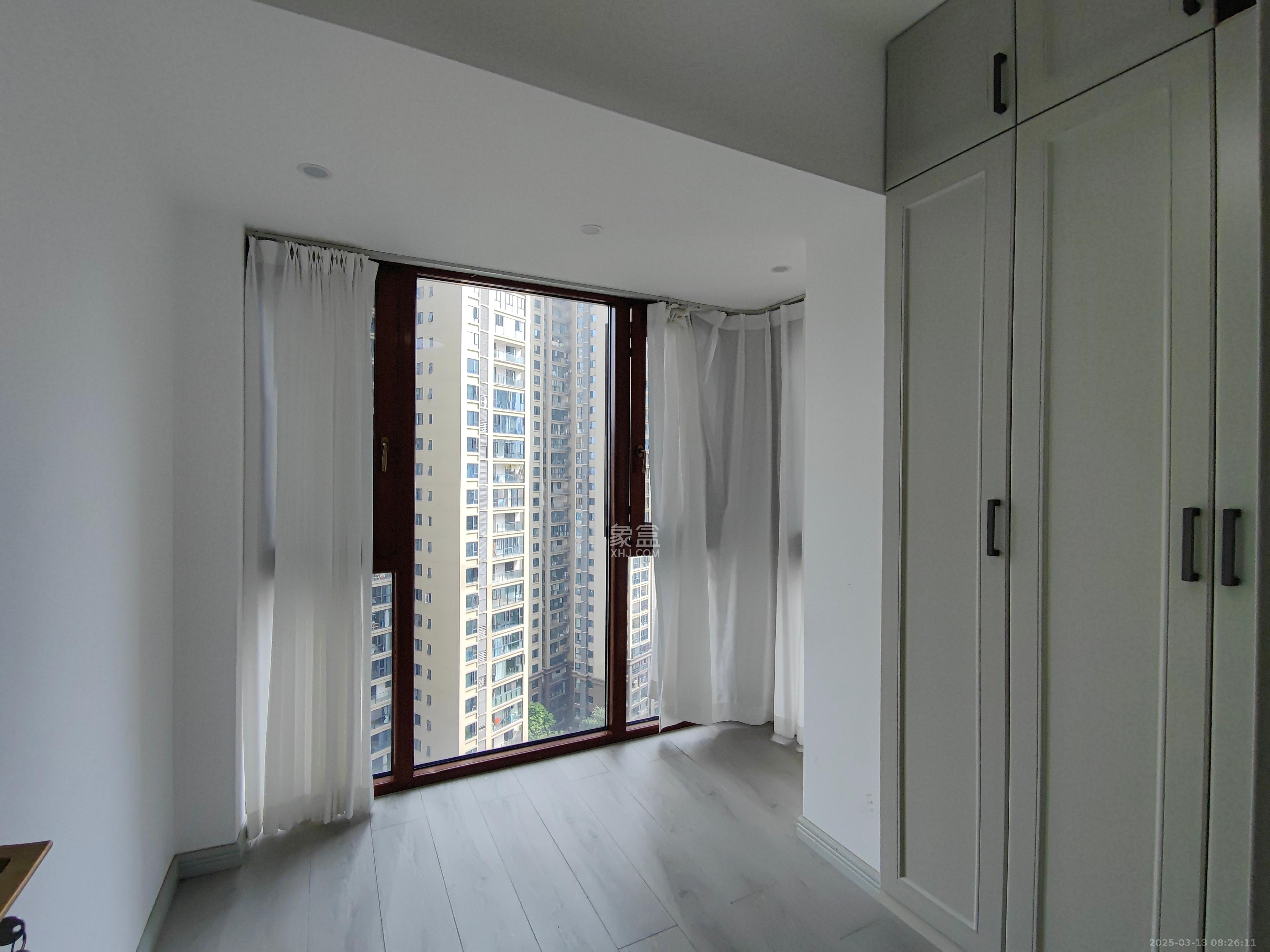 中建梅溪湖中心  4室2厅2卫    4500.0元/月 中建梅溪湖中心  4室2厅2卫    4500.0元/月室内图