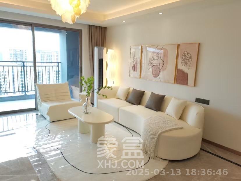 旭辉雨花郡 4室2厅2卫 4600.0元/月 旭辉雨花郡 4室2厅2卫 4600.0元/月室内图