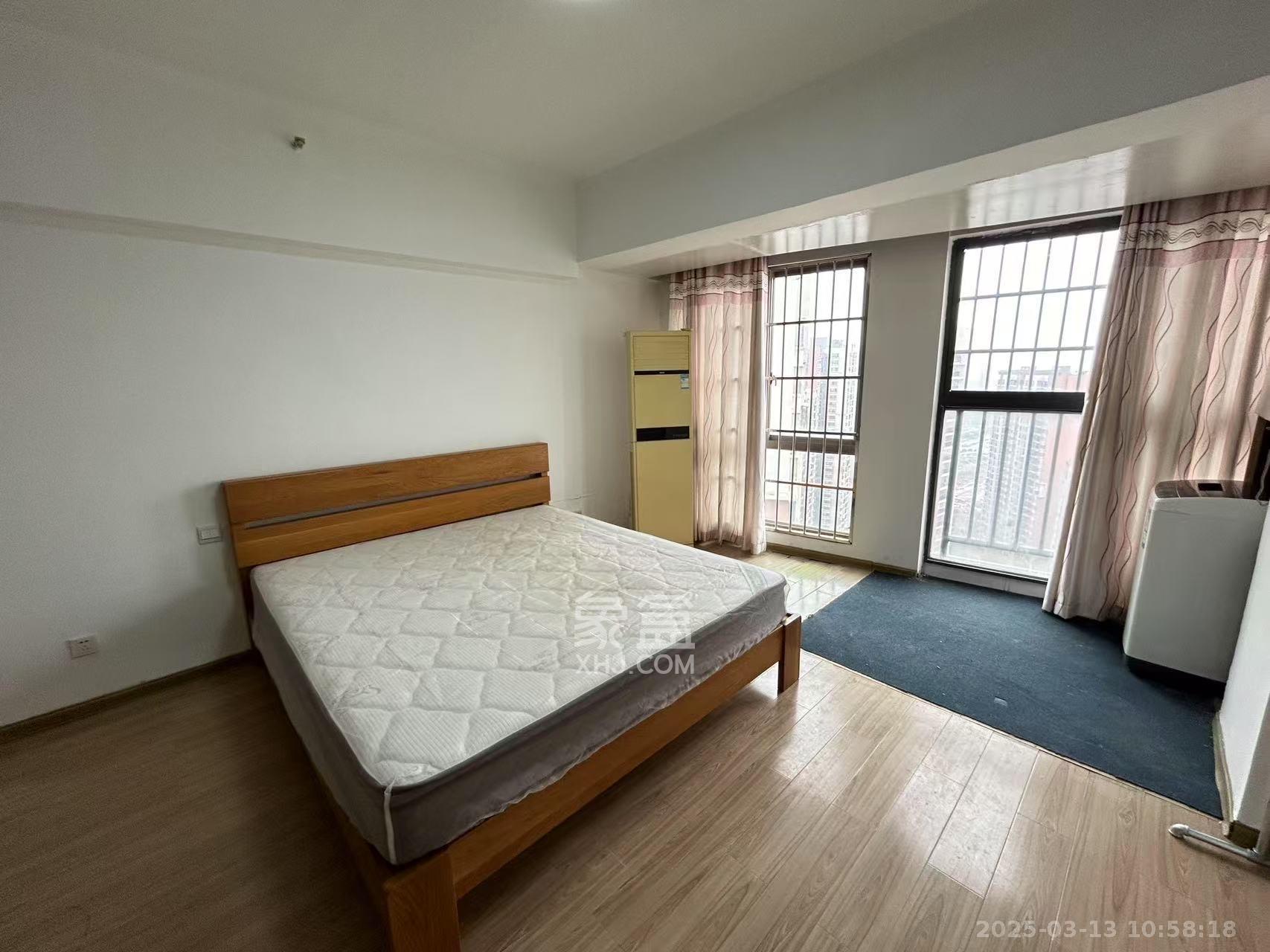 德庆水韵山城 1室1厅1卫 1500.0元/月 德庆水韵山城 1室1厅1卫 1500.0元/月室内图