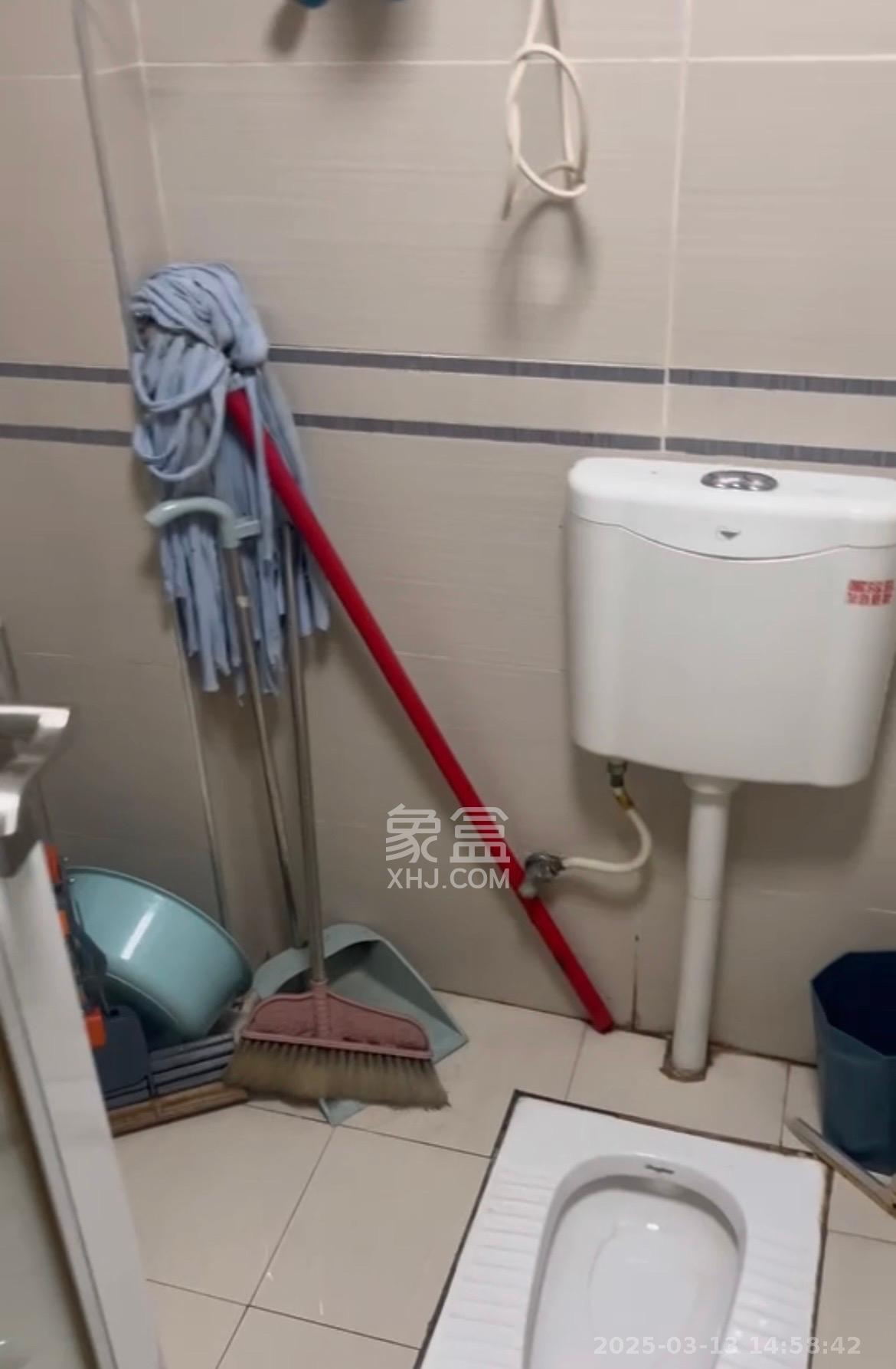 月亮湾草莓街区一、二期 1室1厅1卫 1050.0元/月 月亮湾草莓街区一、二期 1室1厅1卫 1050.0元/月室内图