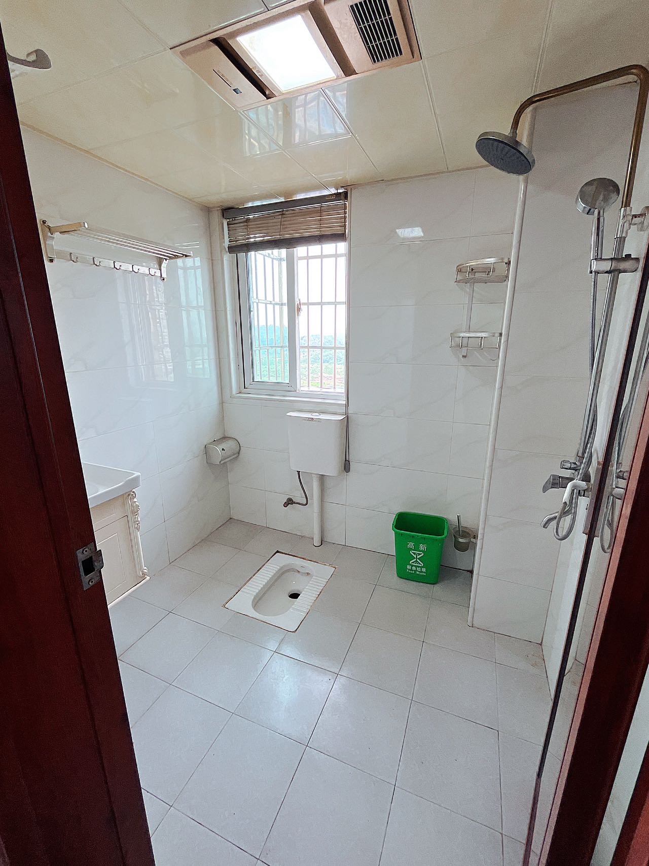 桥头家苑一期 3室2厅1卫 1700.0元/月 桥头家苑一期 3室2厅1卫 1700.0元/月户型图