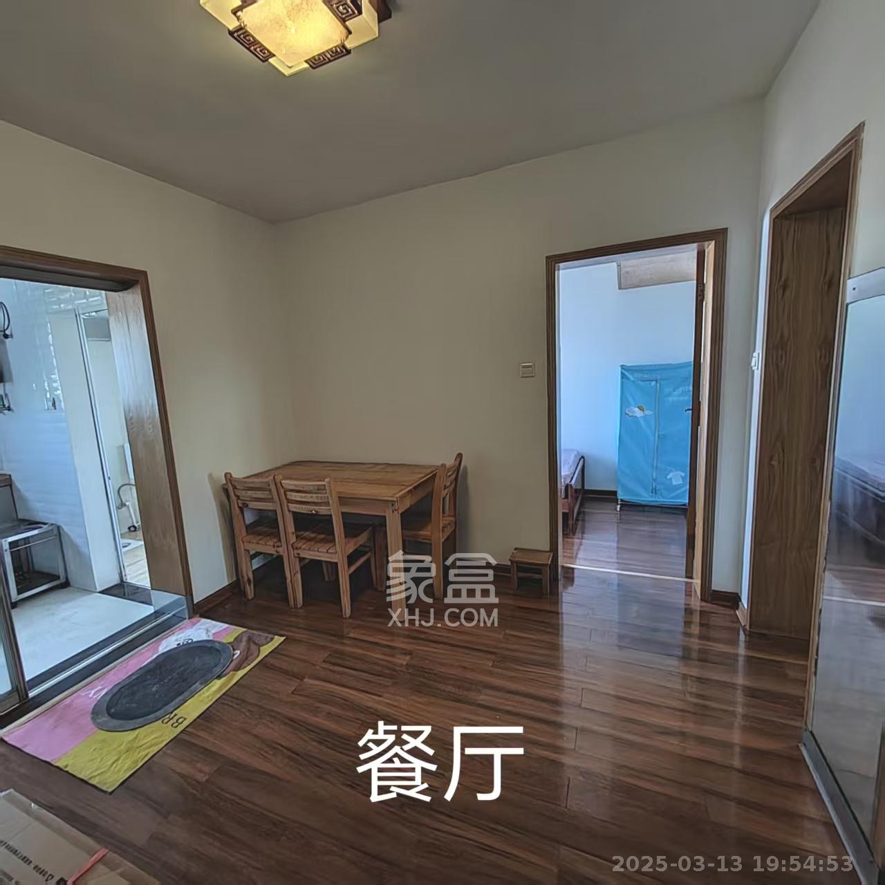 长坡社区 2室2厅1卫 1700.0元/月 长坡社区 2室2厅1卫 1700.0元/月室内图