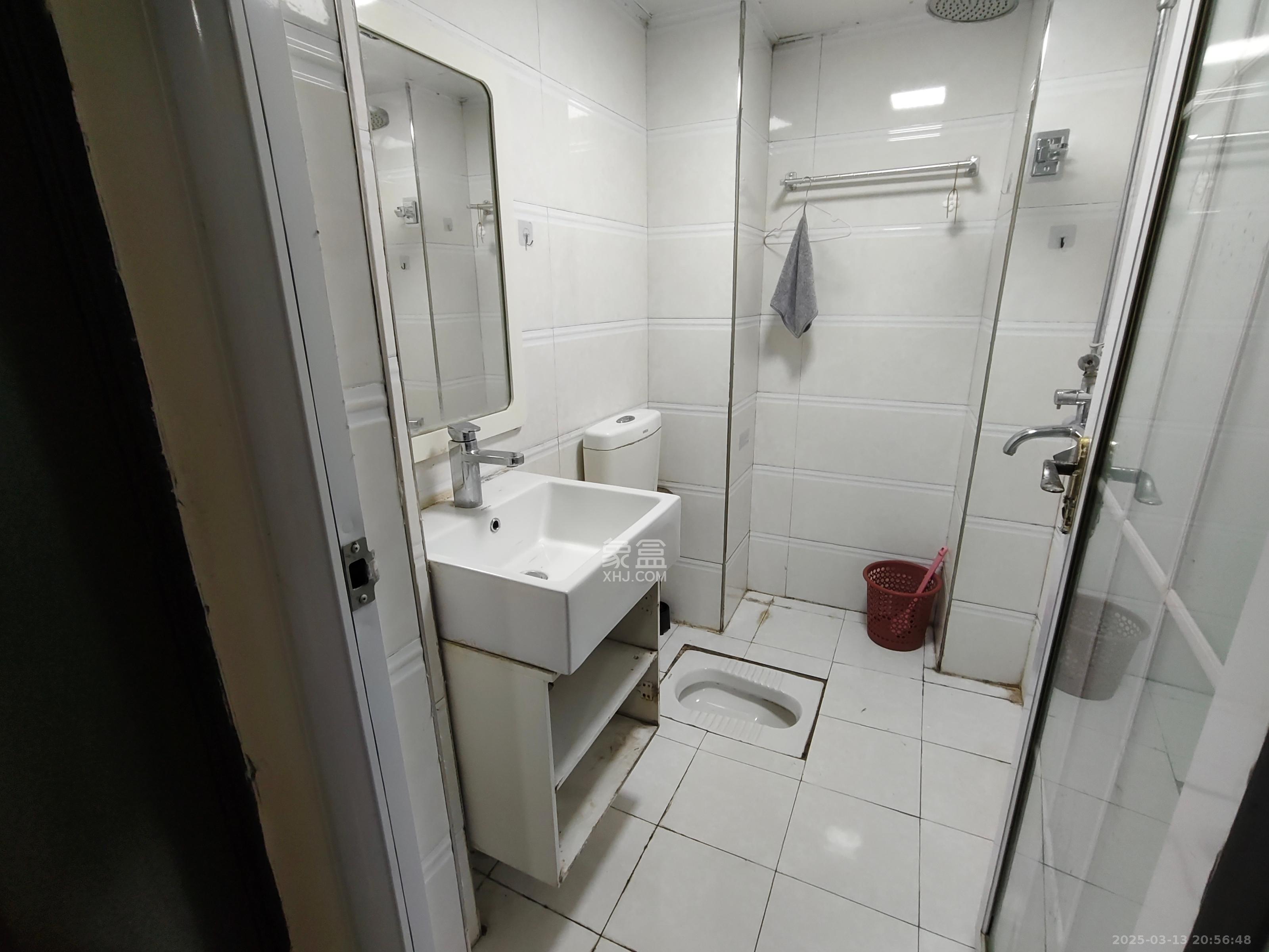 西铁馨寓(西铁领寓) 2室1厅1卫 1600.0元/月 西铁馨寓(西铁领寓) 2室1厅1卫 1600.0元/月室内图