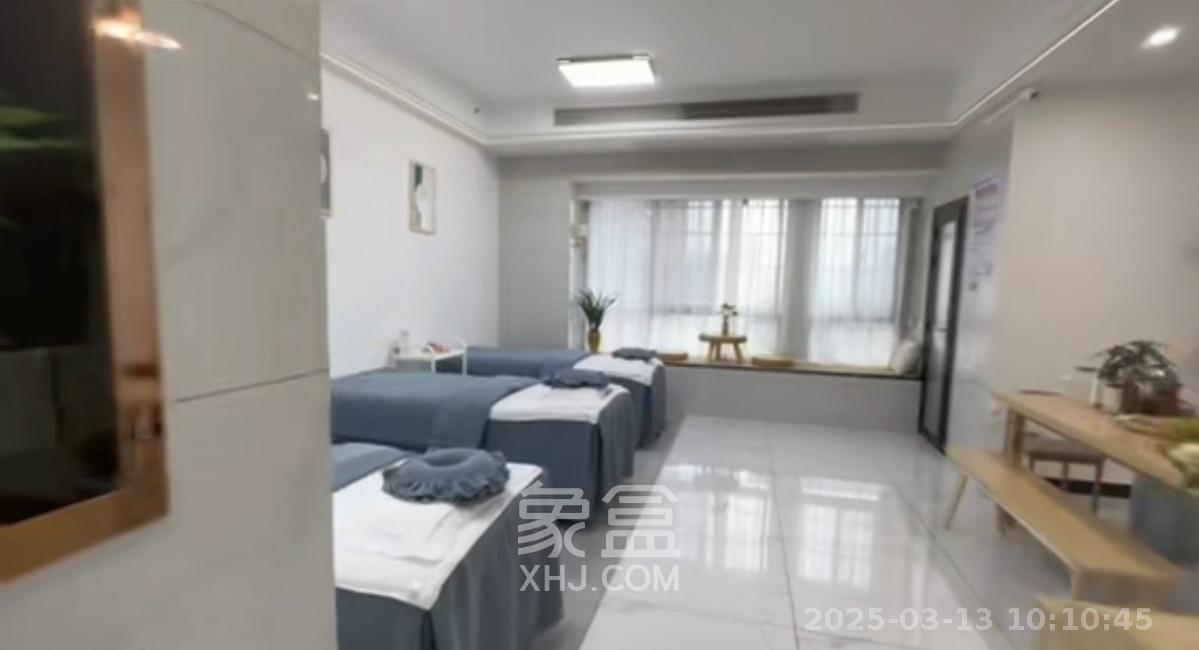 楚天世纪城西苑  1室1厅1卫    1800.0元/月 楚天世纪城西苑  1室1厅1卫    1800.0元/月室内图