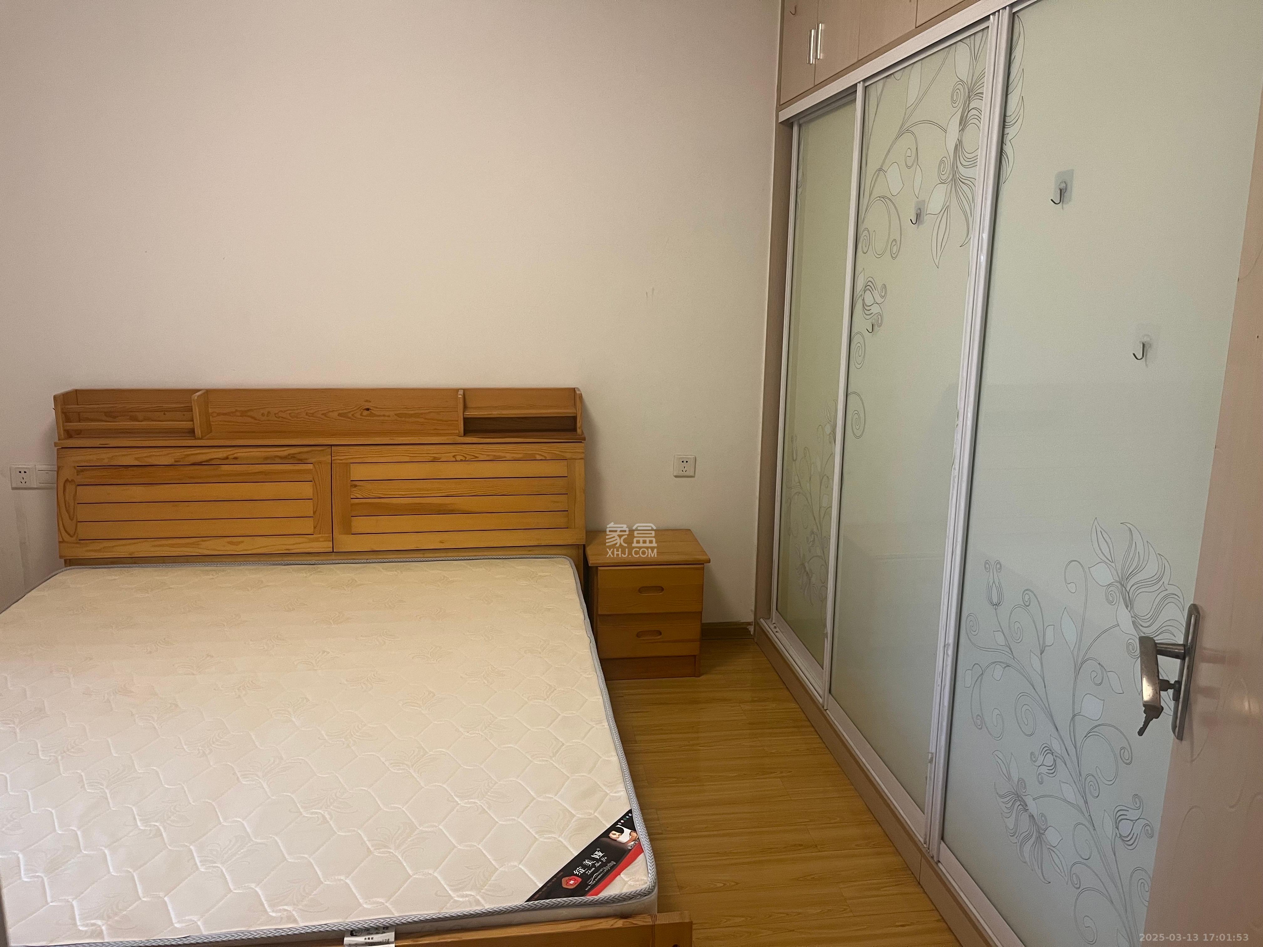 万芙锦城 2室1厅1卫 2000.0元/月 万芙锦城 2室1厅1卫 2000.0元/月室内图