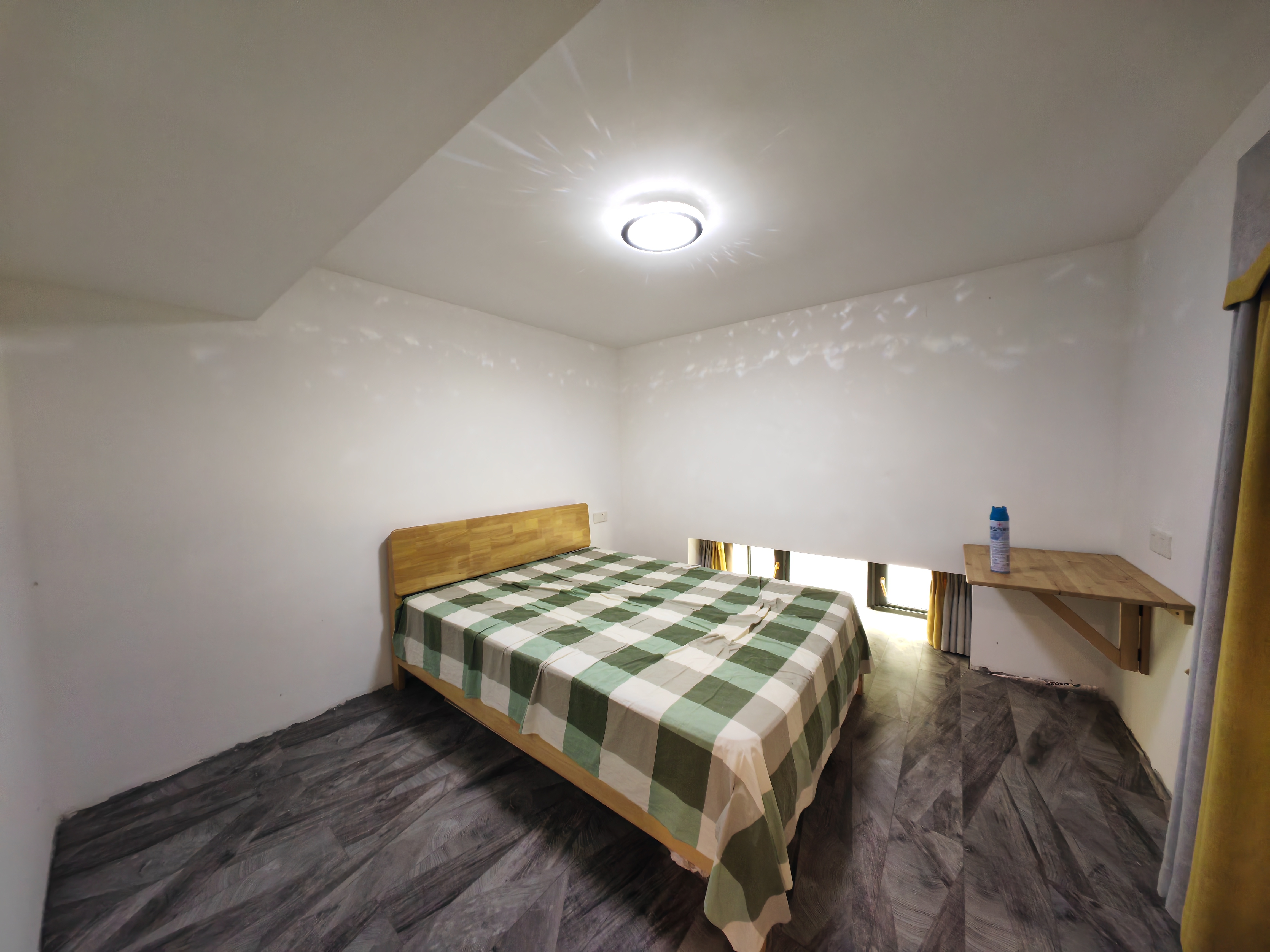 宝阳花园 4室3厅4卫 150.0万 宝阳花园 4室3厅4卫 150.0万室内图